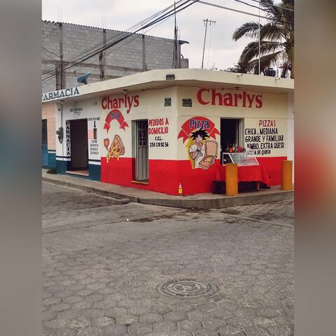 Charly's pizza image 1