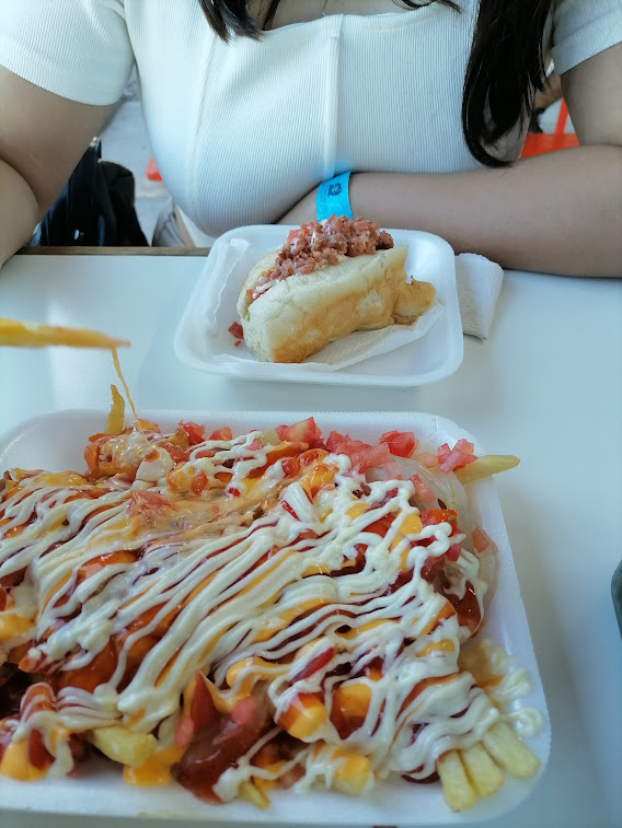 Lapa Lapa Hot Dog image 3