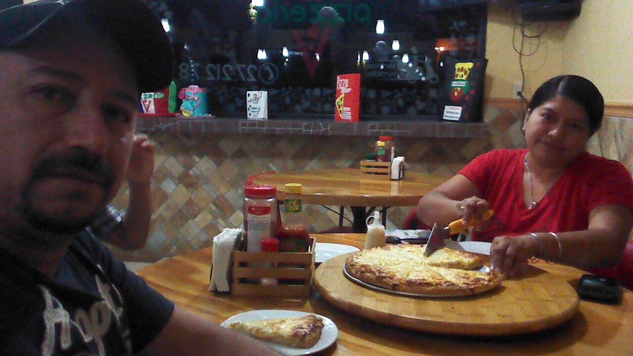 La Pizzeria image 4