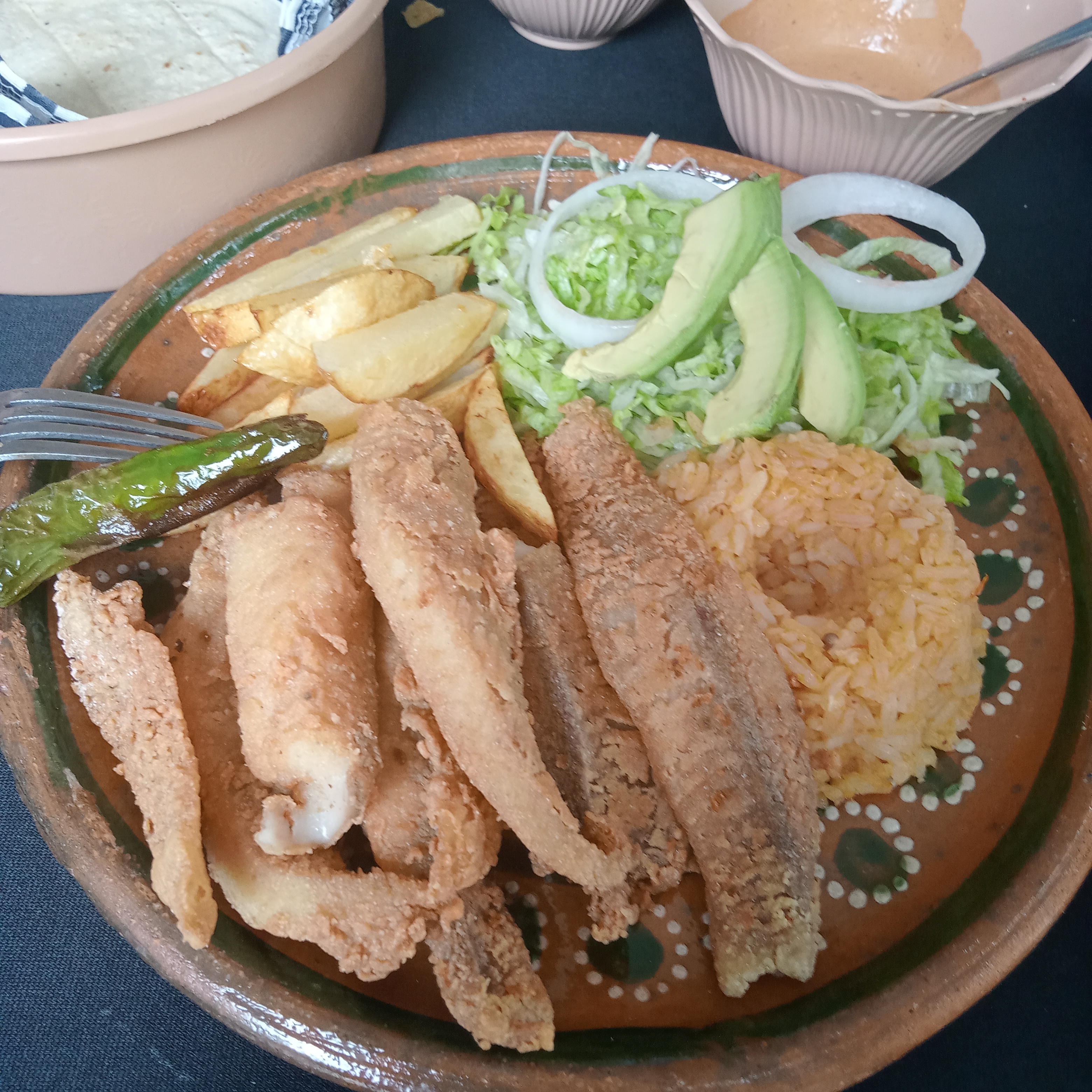Mariscos el oasis image 1