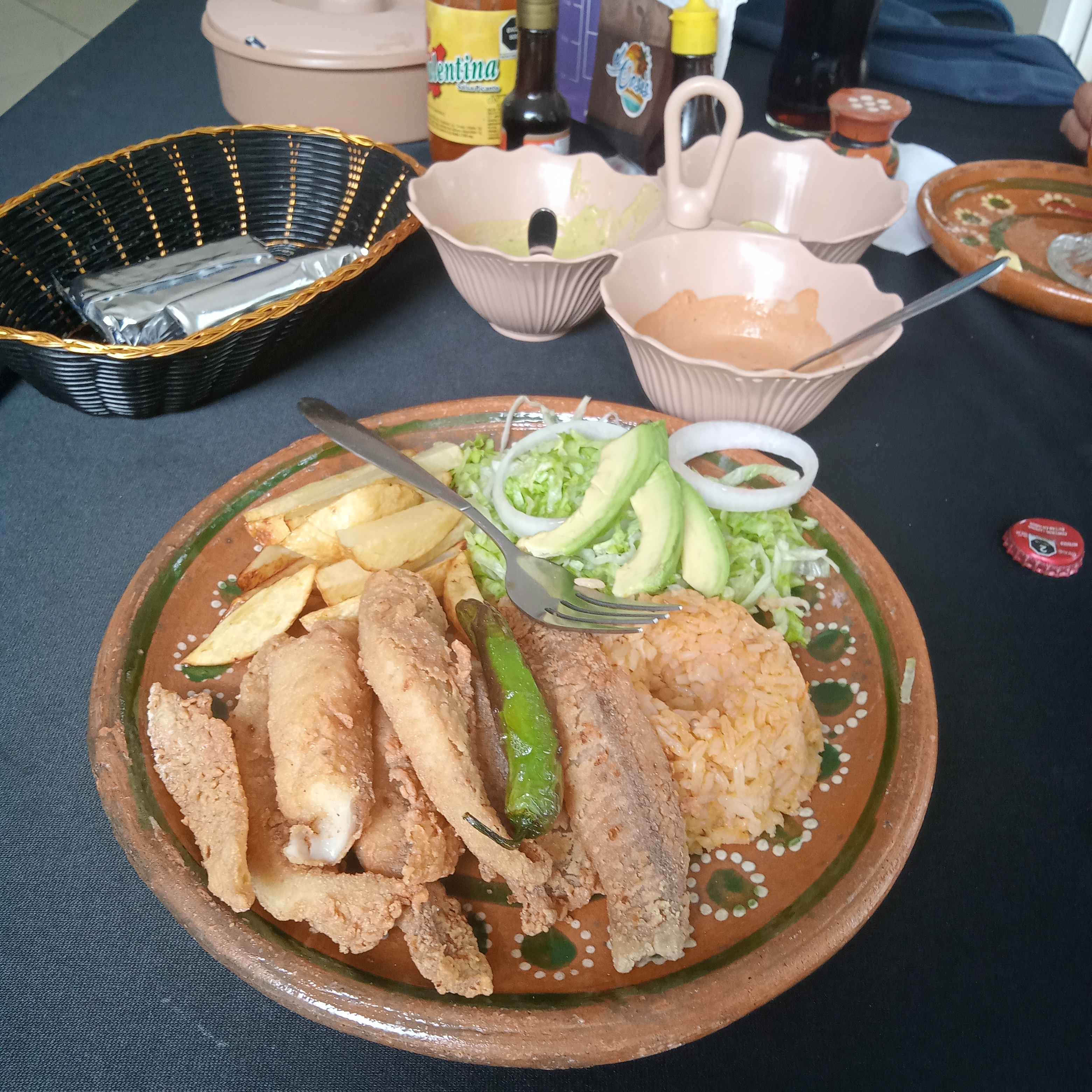 Mariscos el oasis image 2