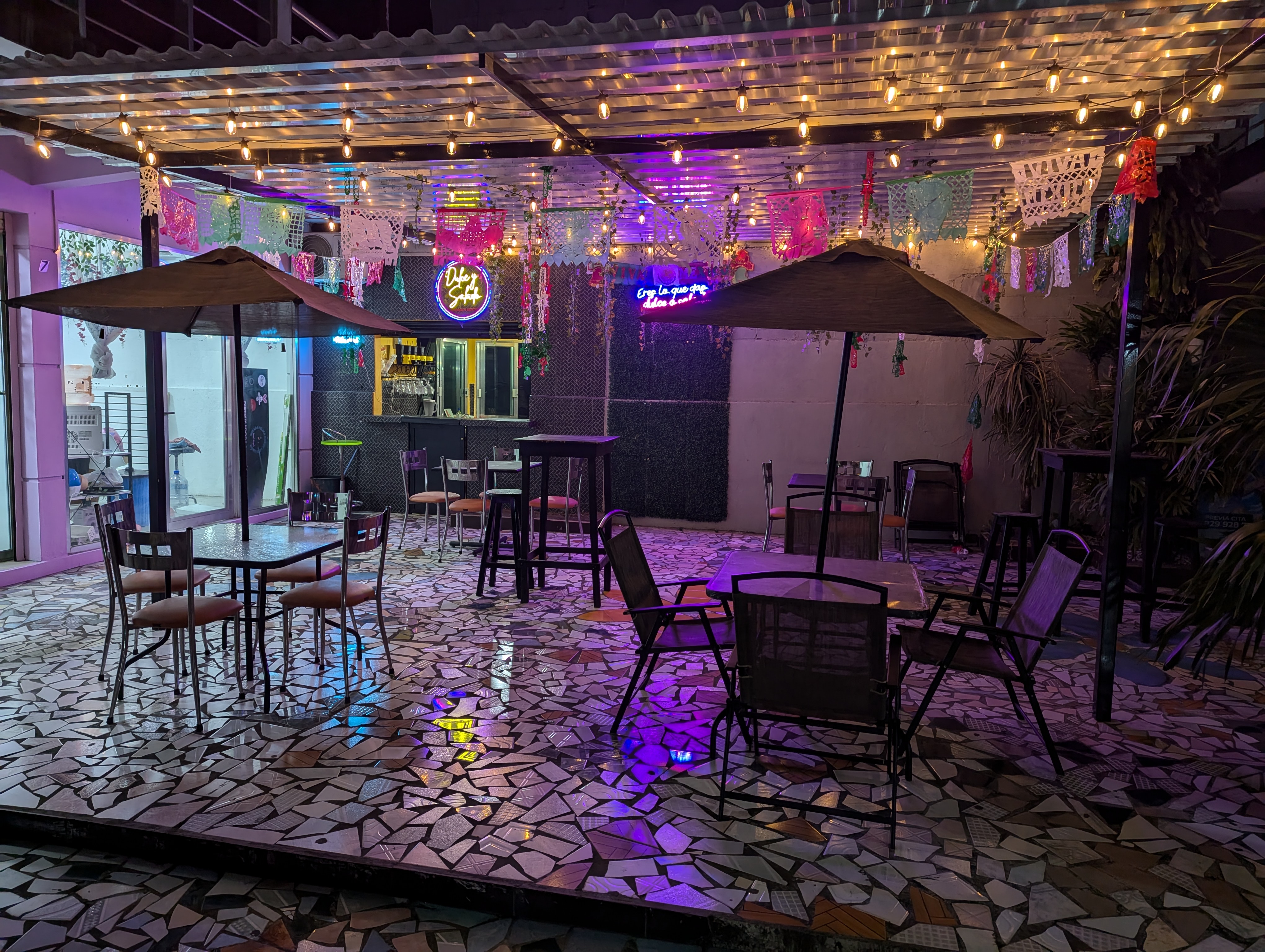 Dulce & Salado image 3