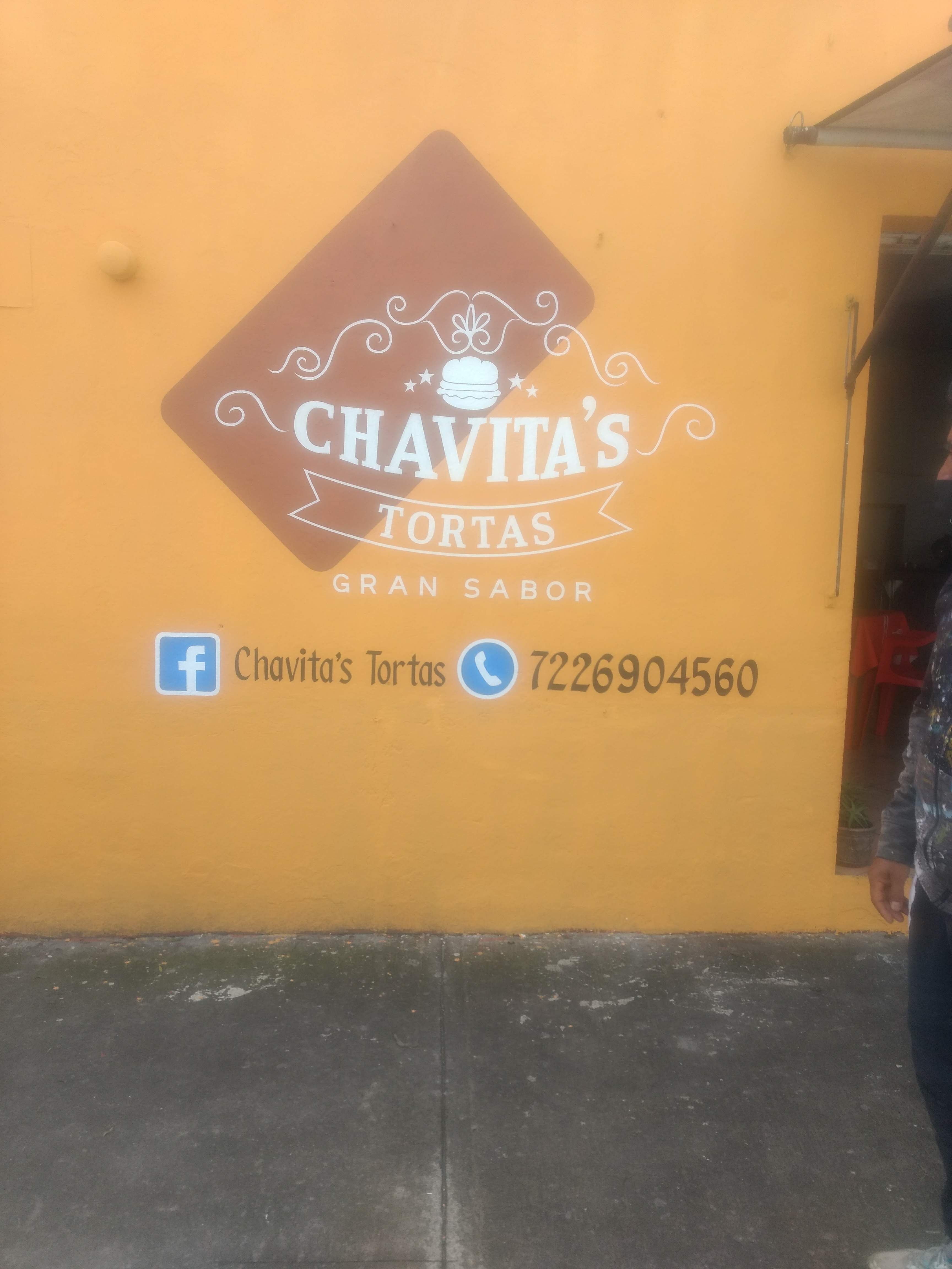 Tortas y Hamburguesas Chavita image 3