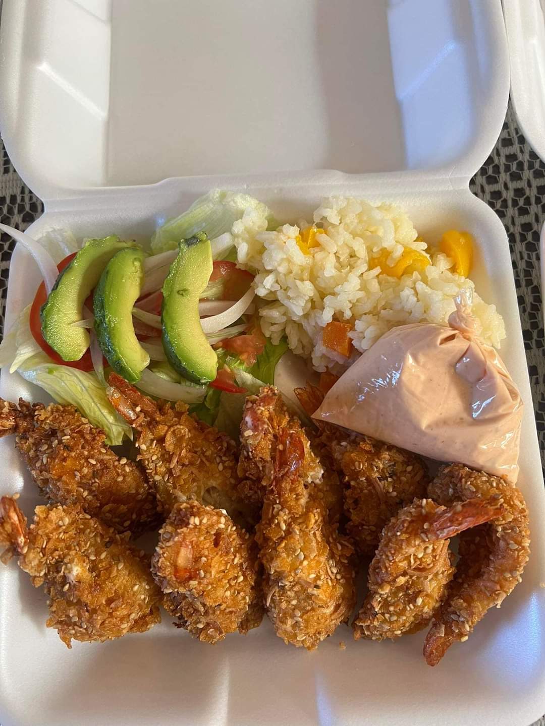 Mariscos la camuesa image 2