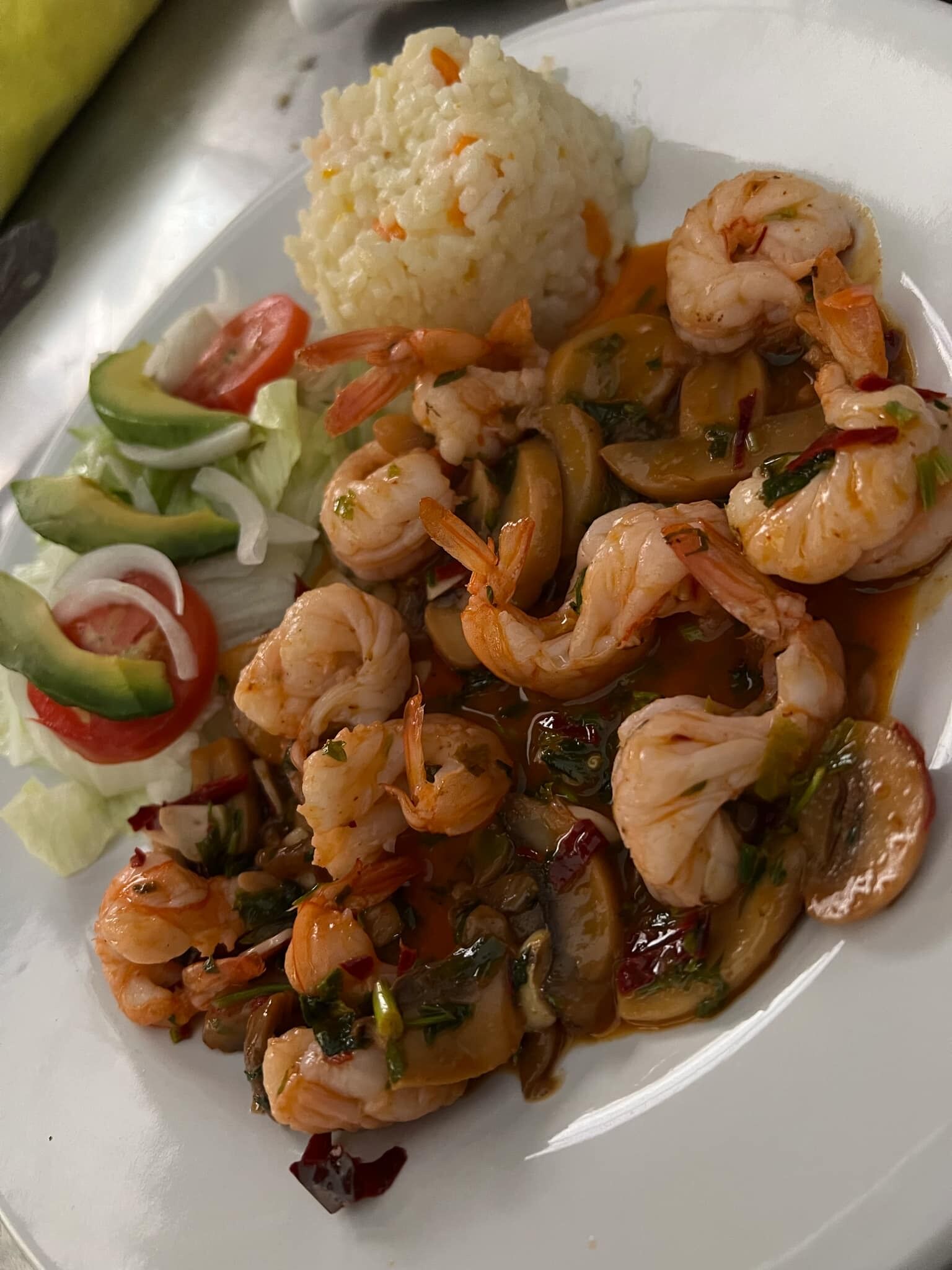 Mariscos la camuesa image 7