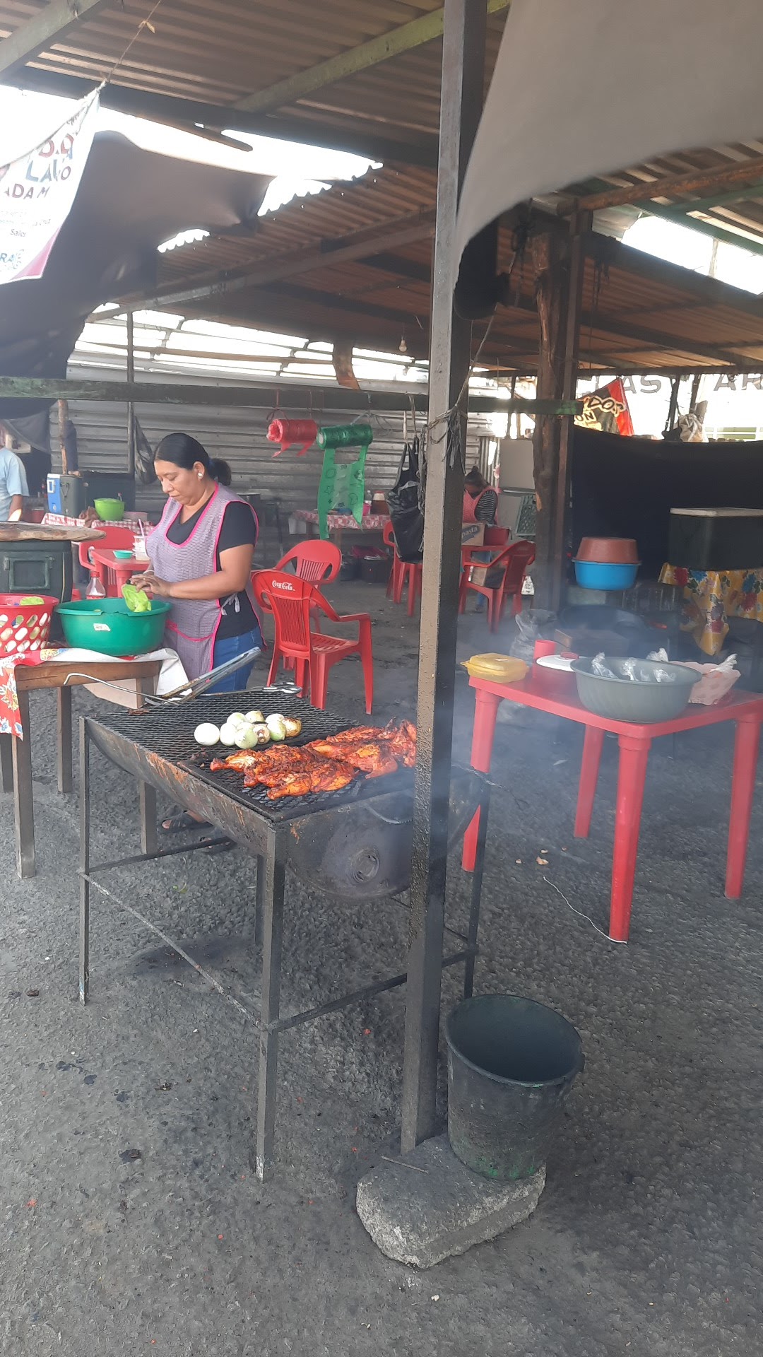 Pollos asados al carbón "LEONEL" image 3