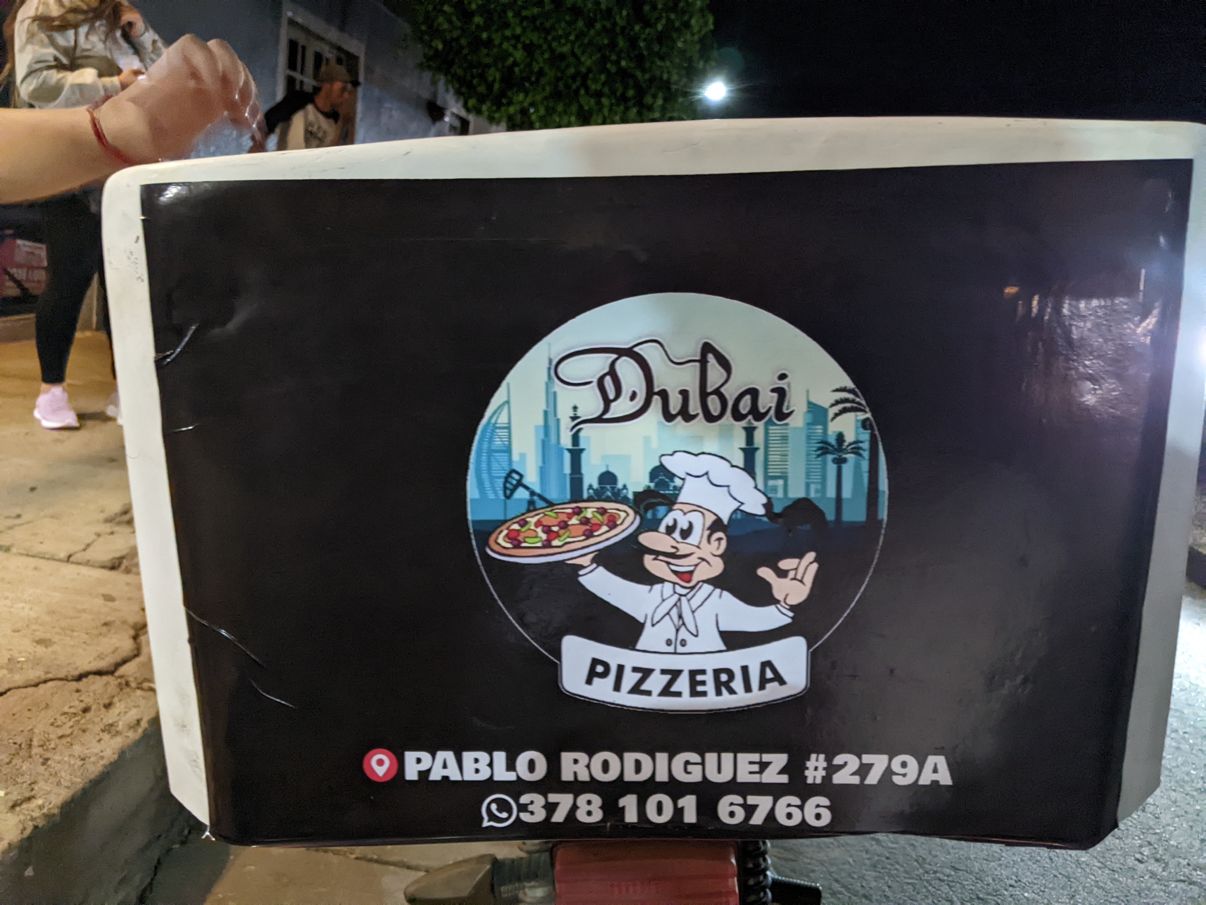Dubai Pizzeria - Acatic image 4