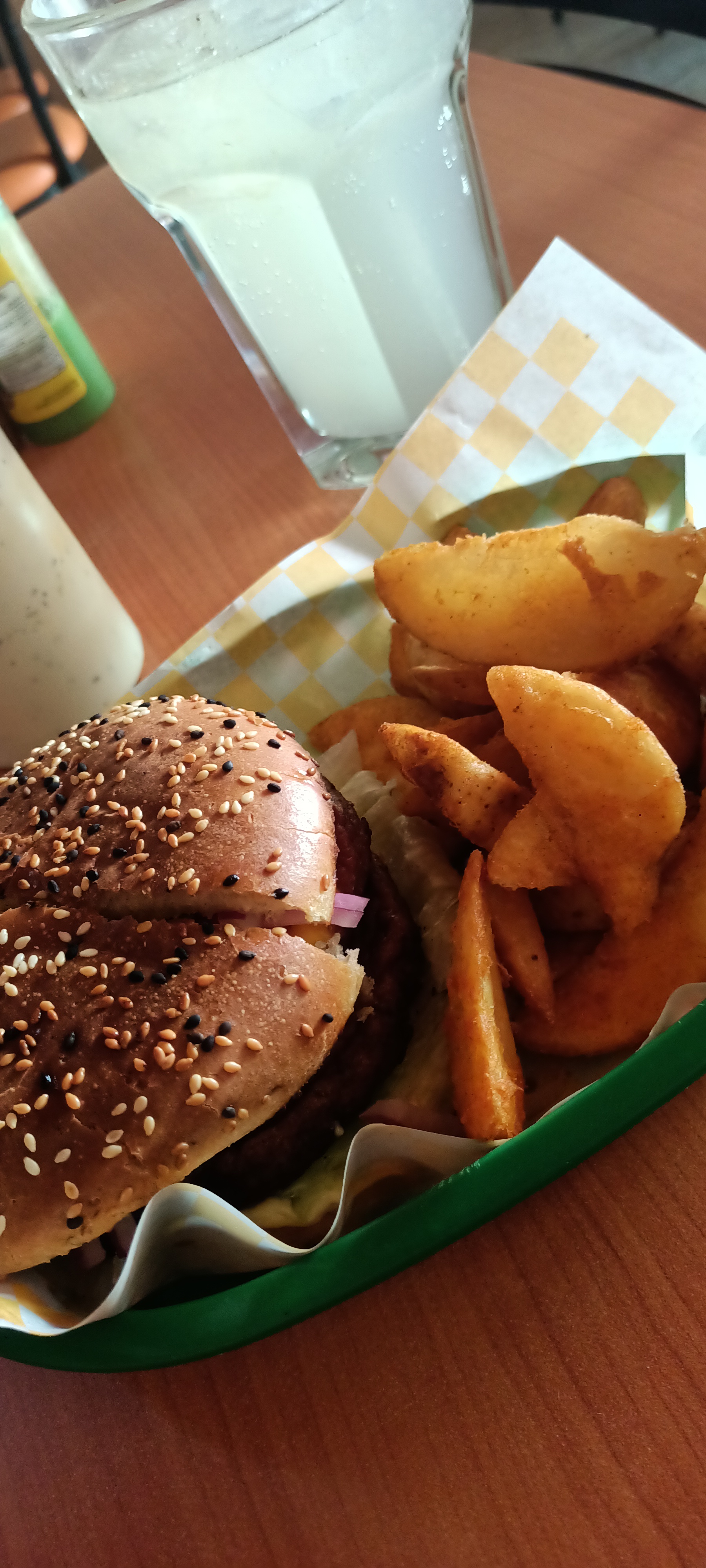 Gabacho's Pizzeria image 4