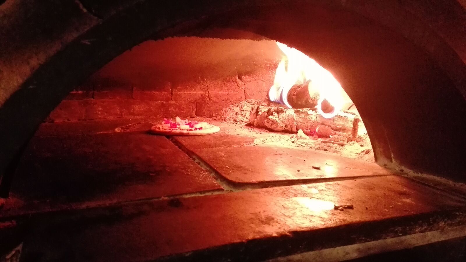 Pizzeria A La Leña image 9