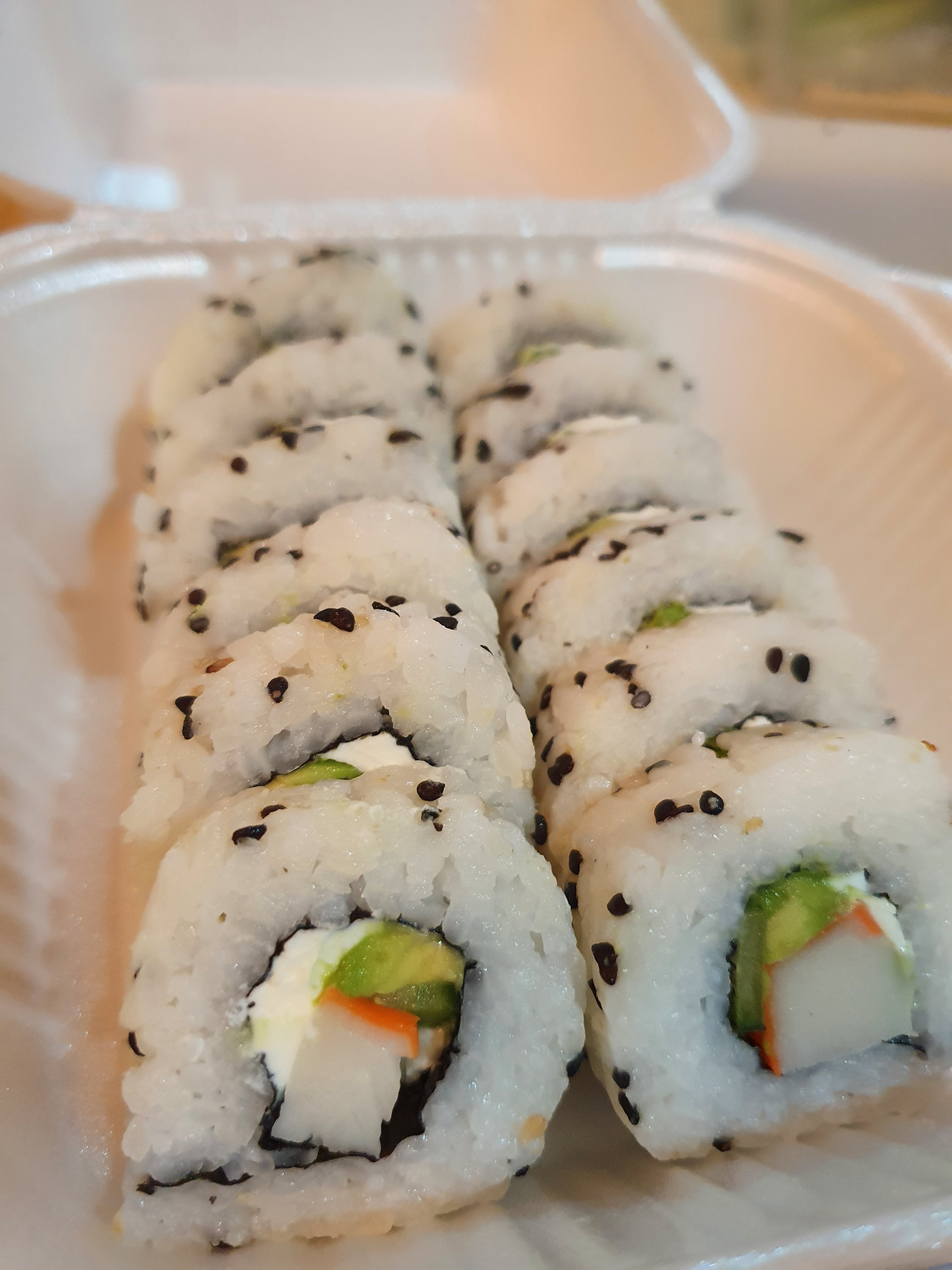 Doragon sushi image 1
