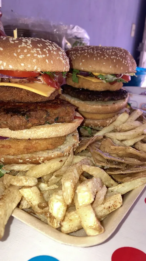 Hamburguesas El Freddy image 4