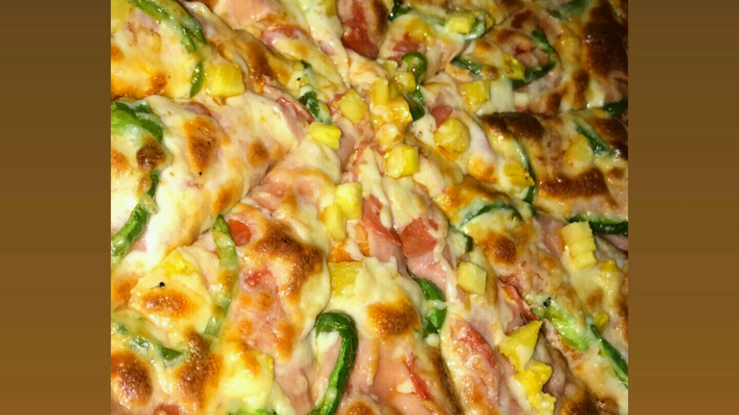 Yayo's pizza image 9