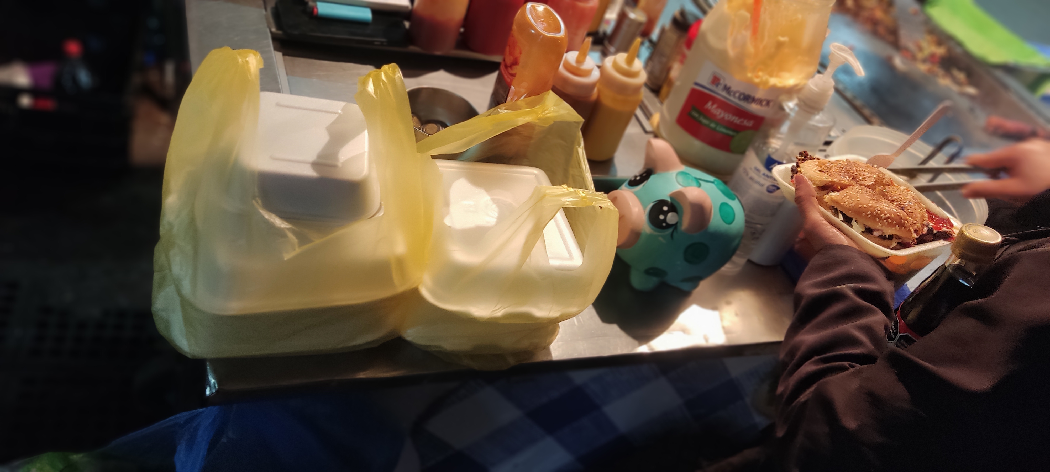 Fam. Nungaray & Gudiño. Fast Food image 8