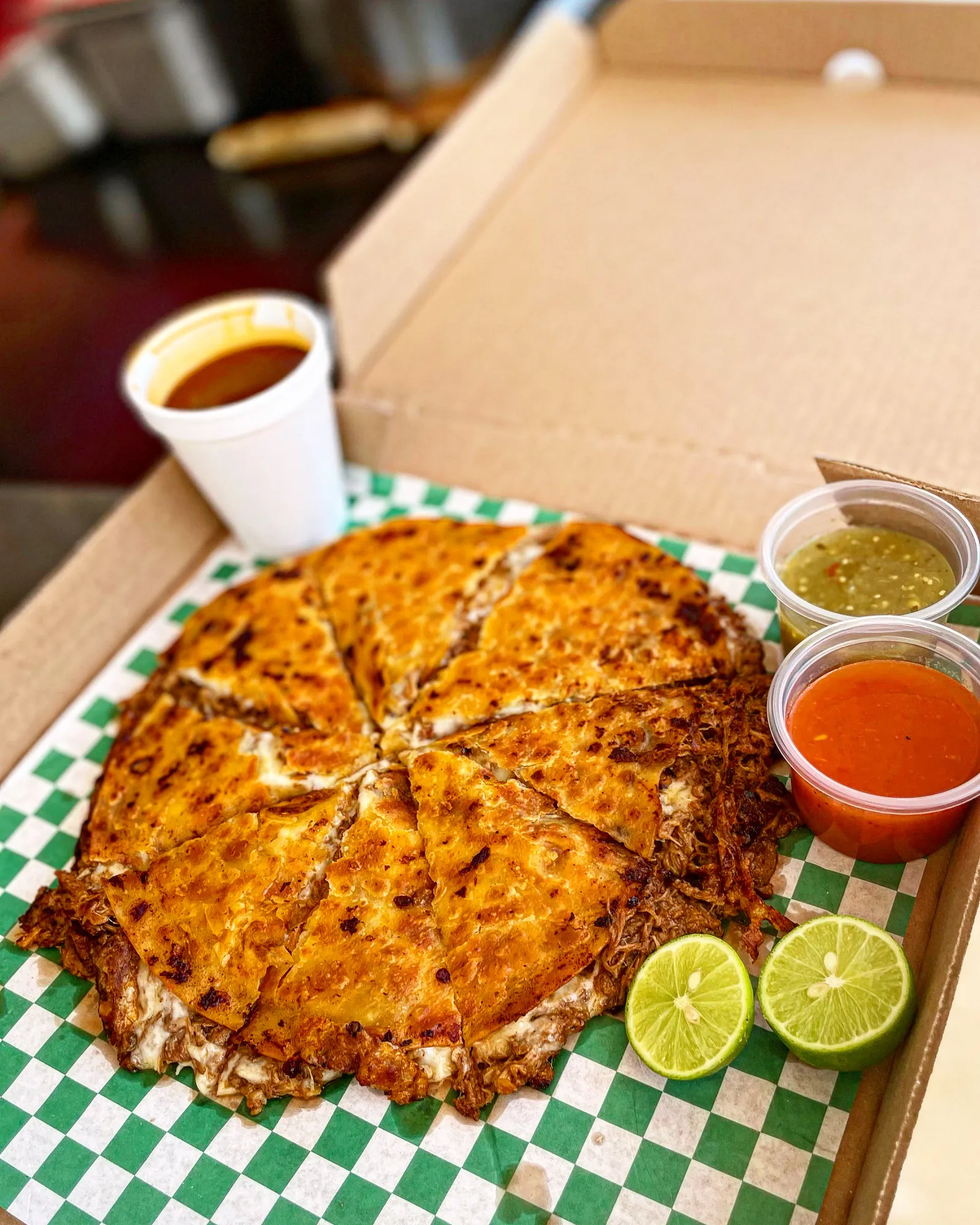 Birrieria “Las Tres Flores” image 3