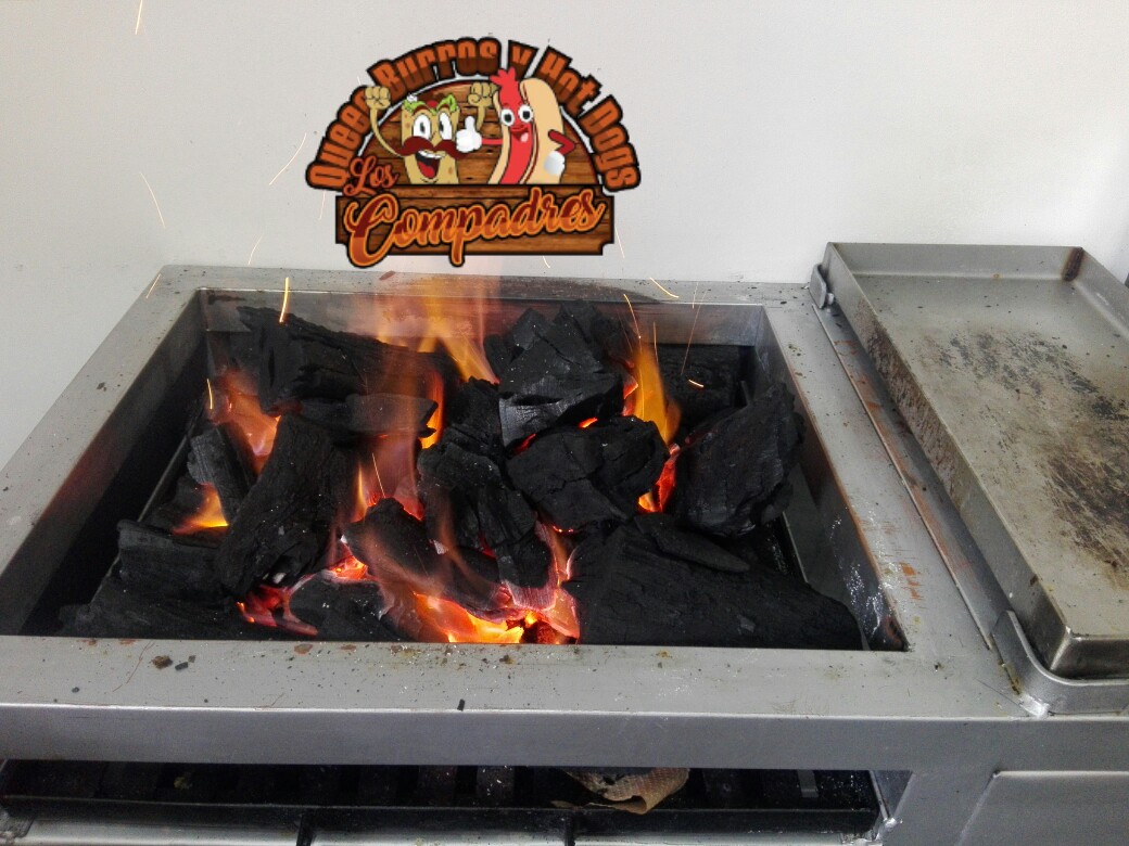 LOS COMPADRES image 6