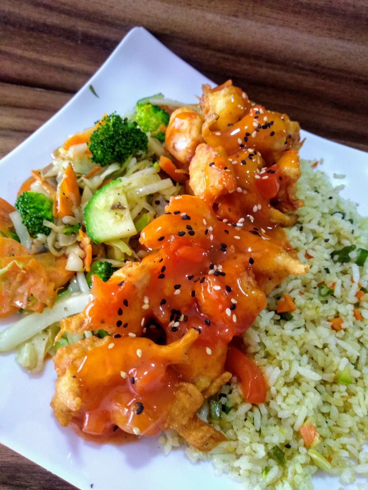 Suky Sushi Suc. Lomas de San Agustín image 5