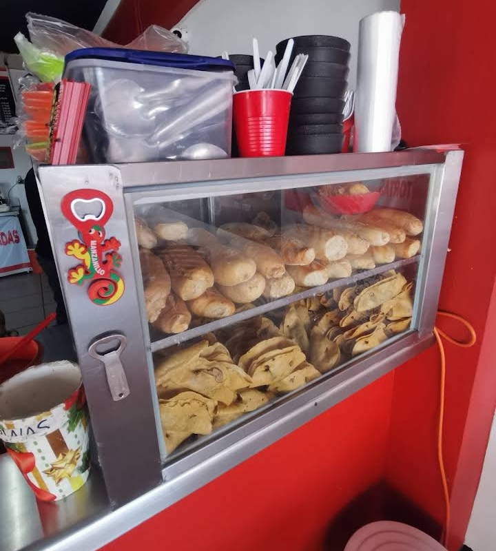 Tortas Las Famosas image 4