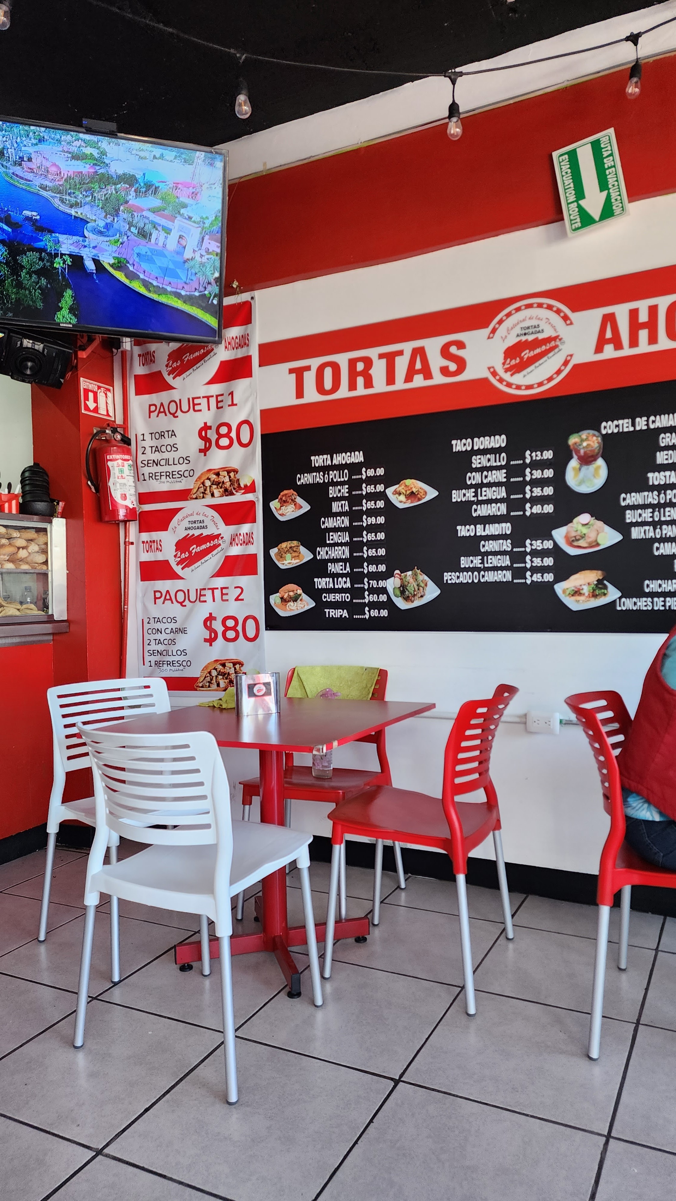 Tortas Las Famosas image 8