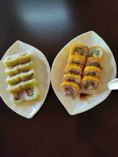Sushi TK comida japonesa image 4