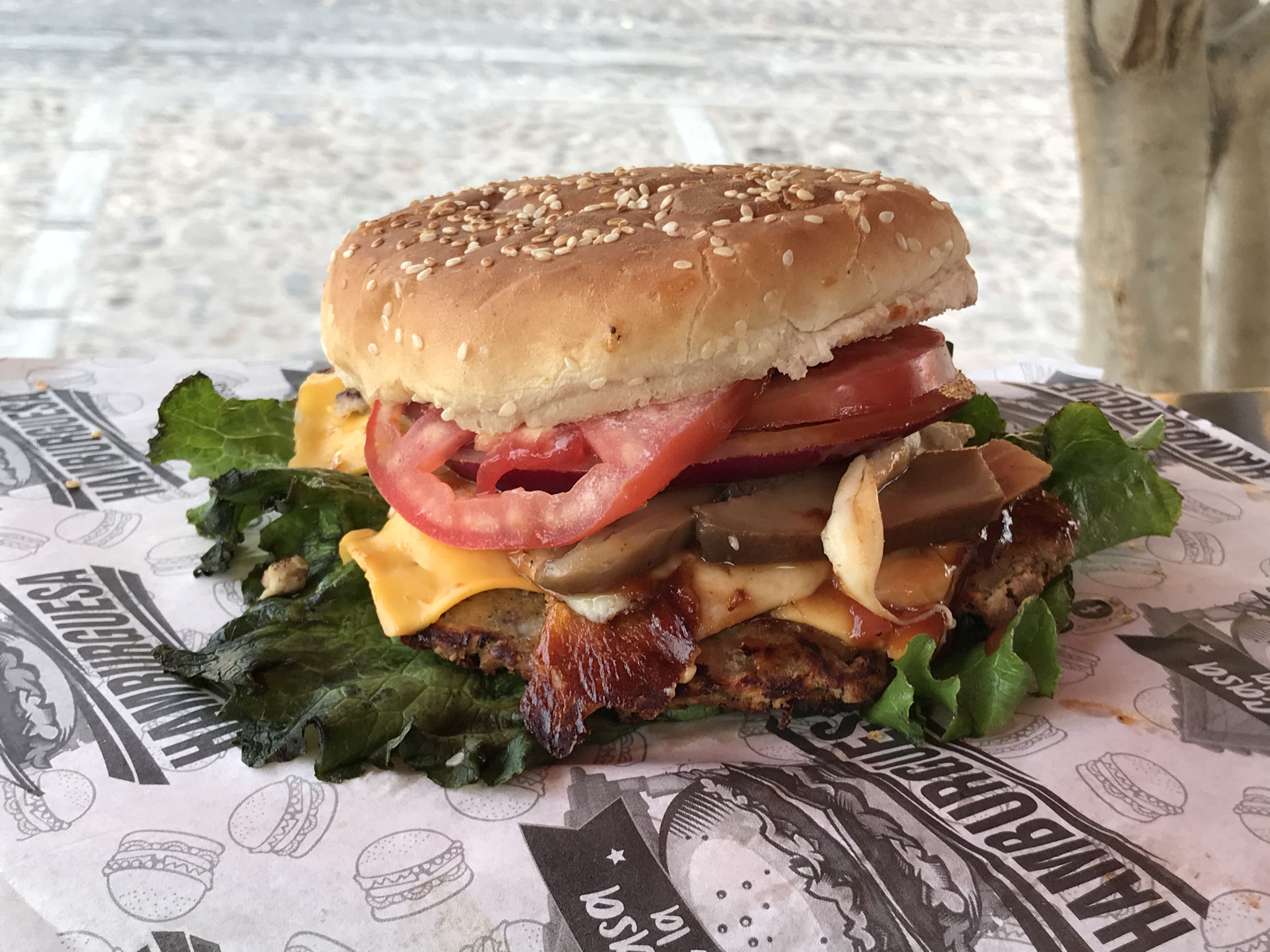 La Casa de la Hamburguesa image 2