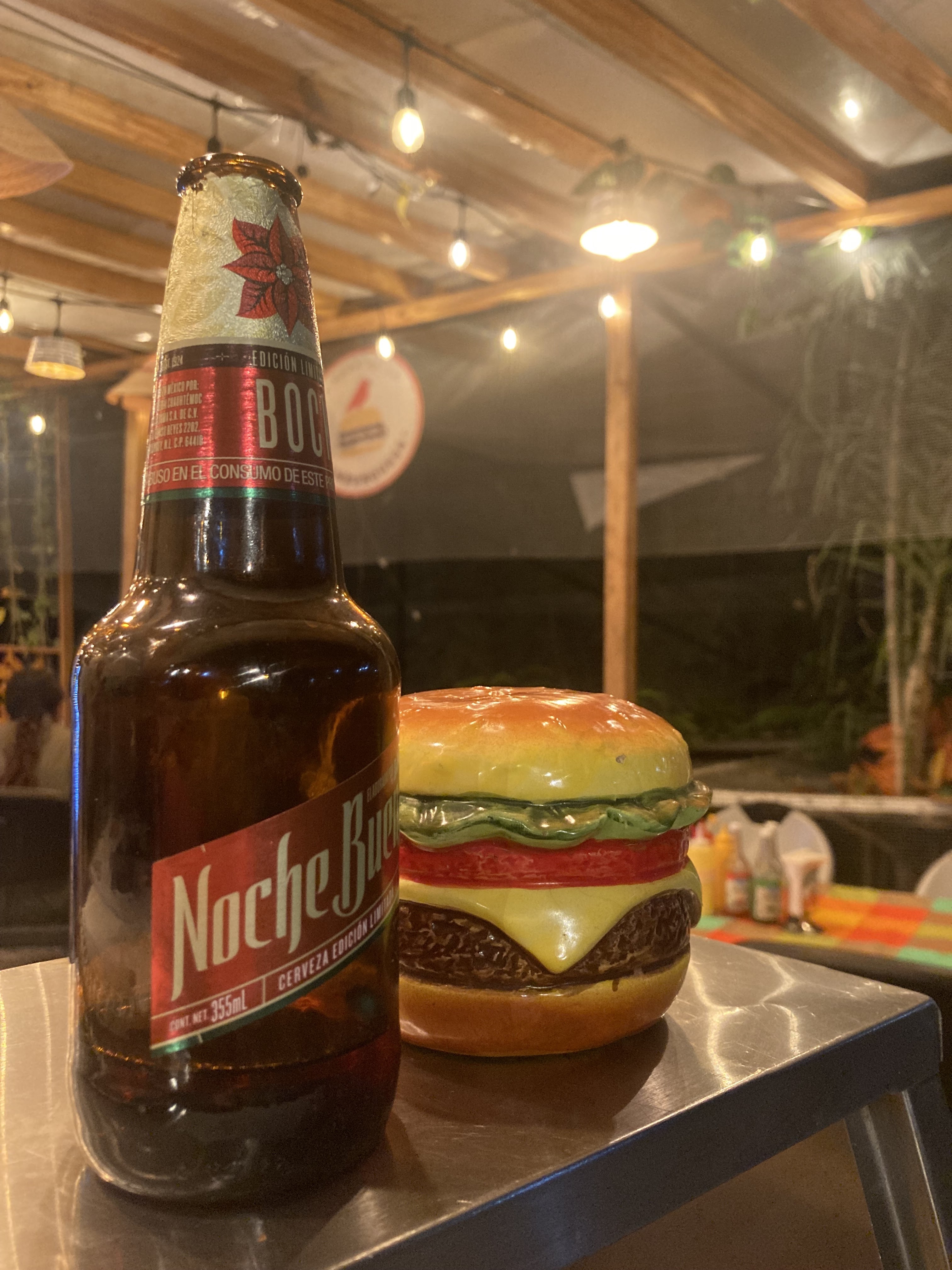 La Casa de la Hamburguesa image 9