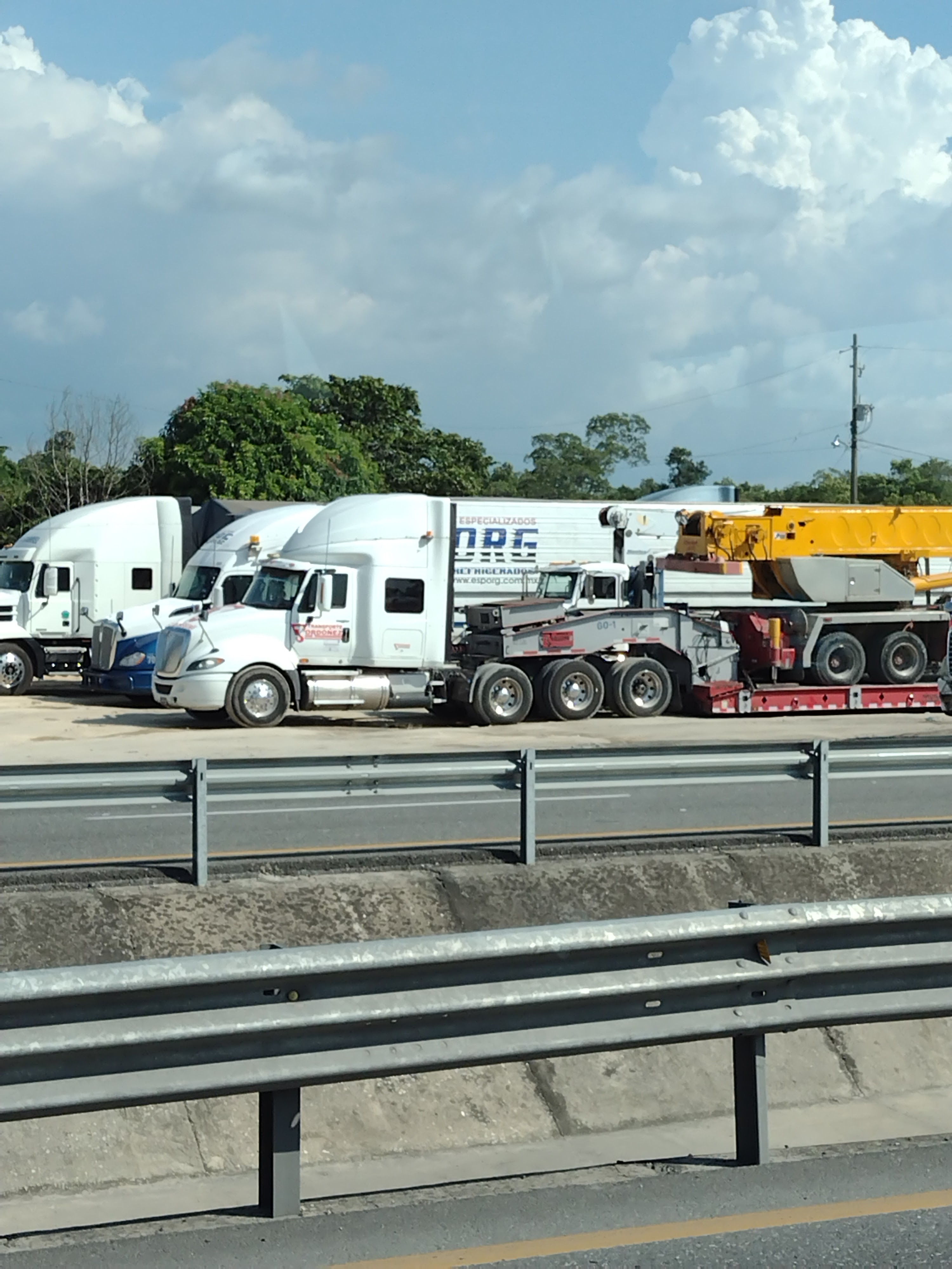 Restauran Cecy image 8