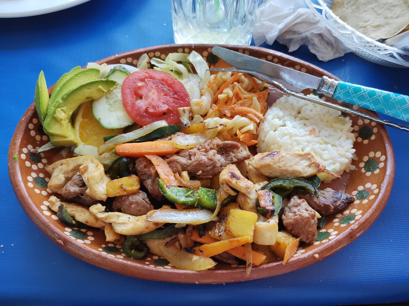 Mariscos Mar y Tierra de Zapotlán image 2