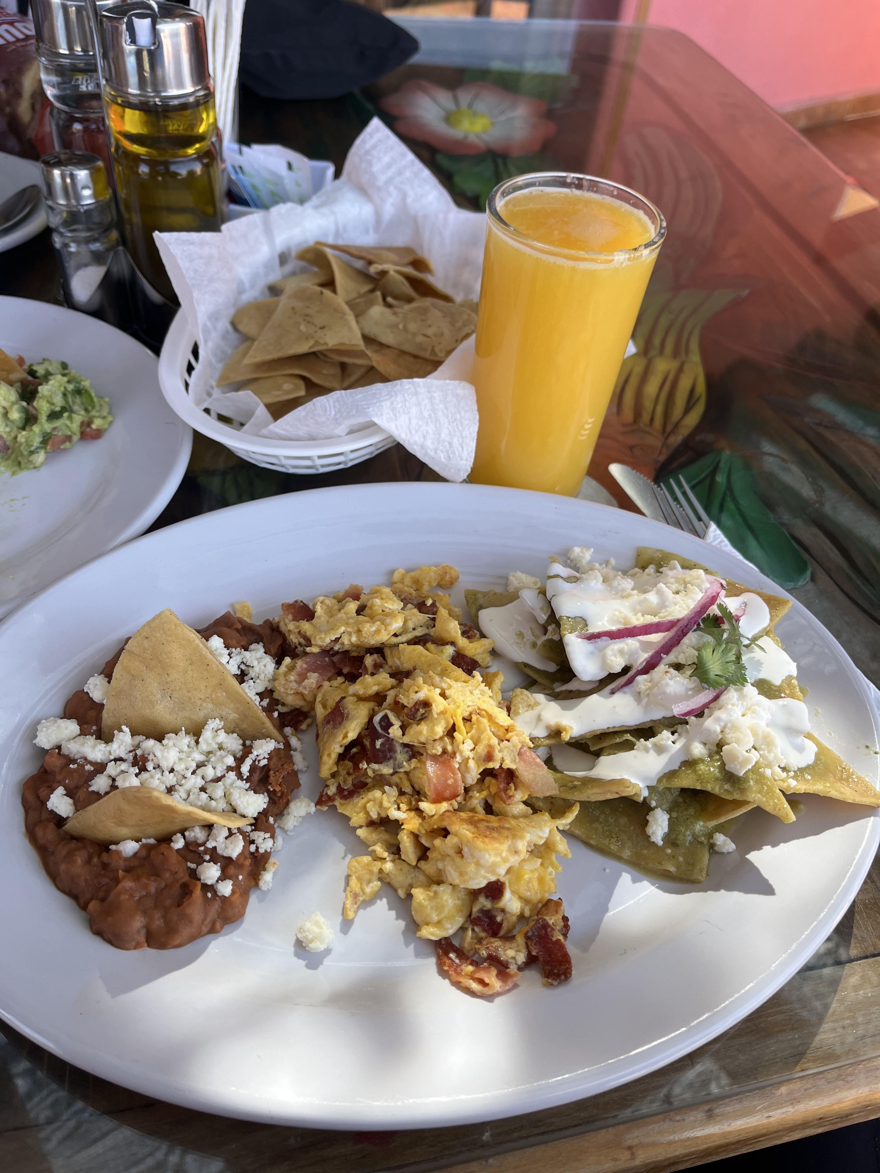 Restaurante La Perla image 2