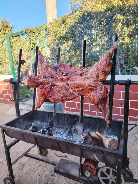 Cochito a la vuelta y vuelta el guero image 2