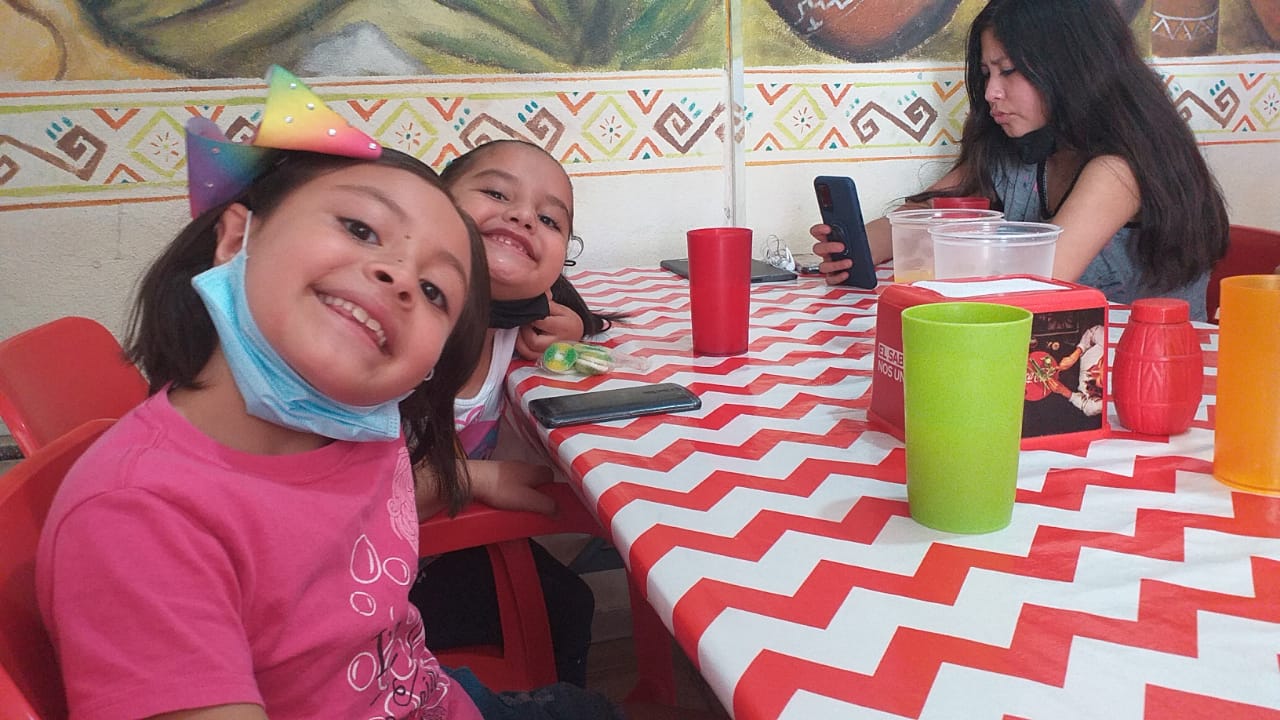 El Molcajete image 7