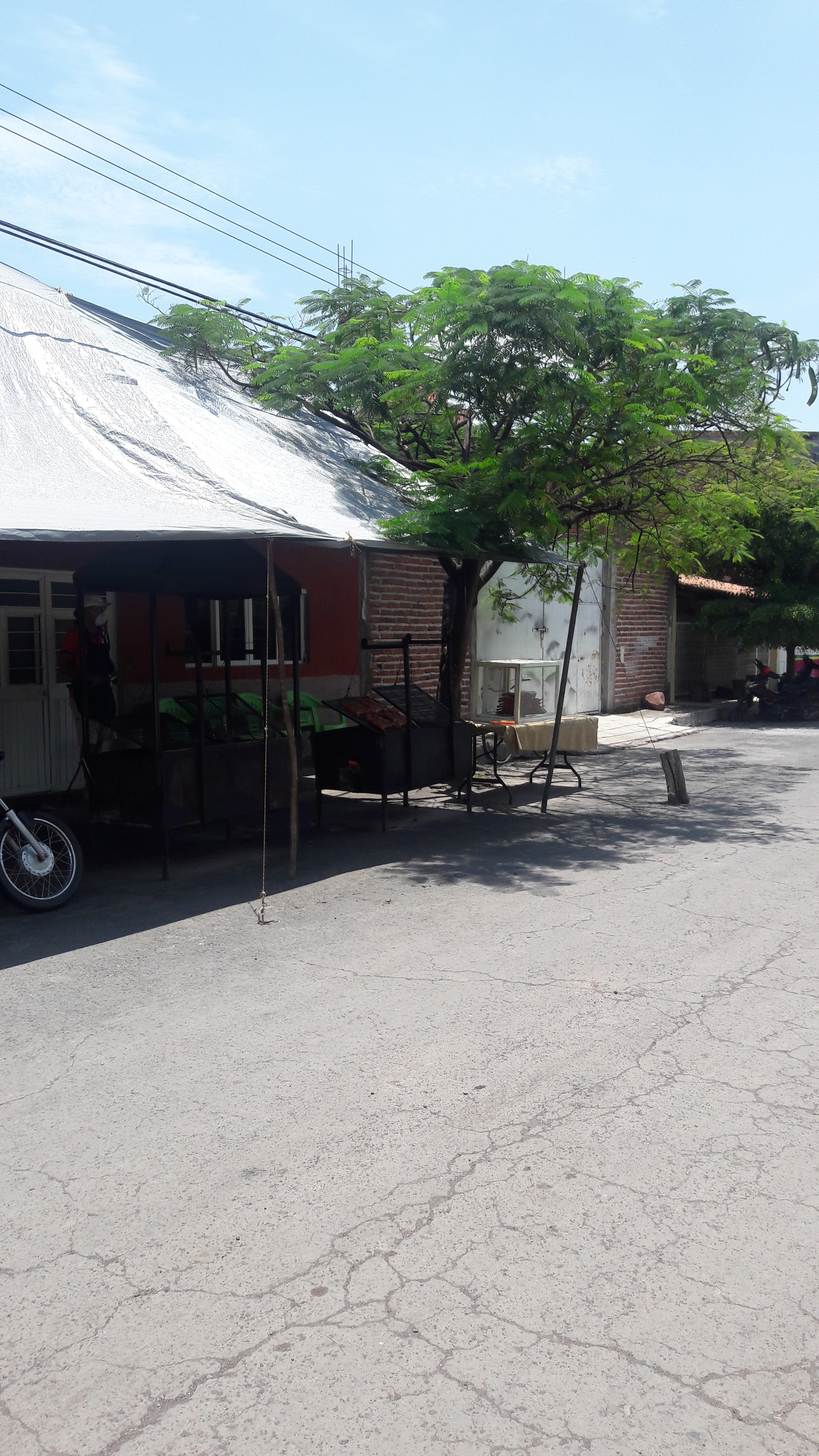 Pollos Mareo image 2