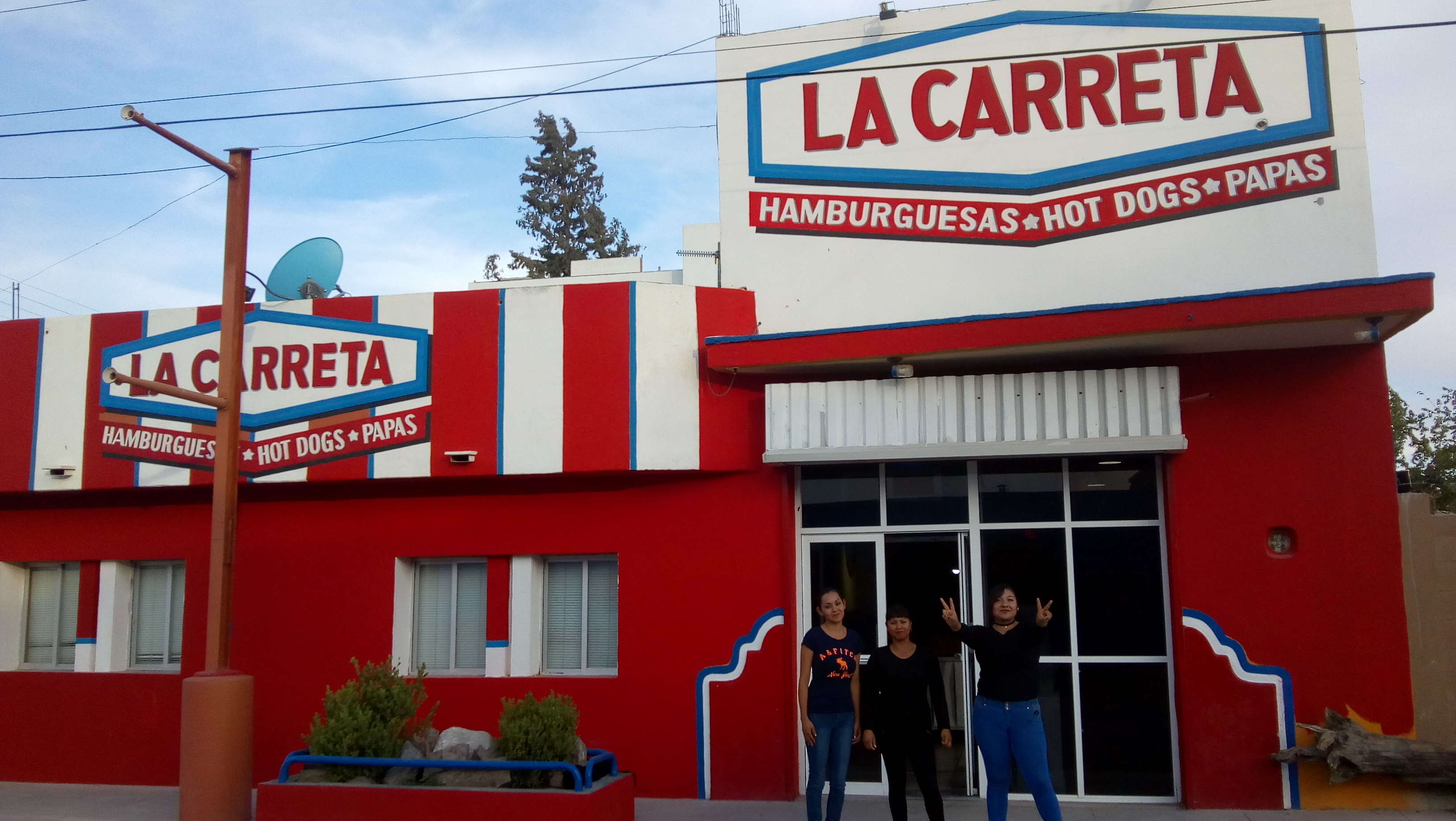 La Carreta Burgers image 1