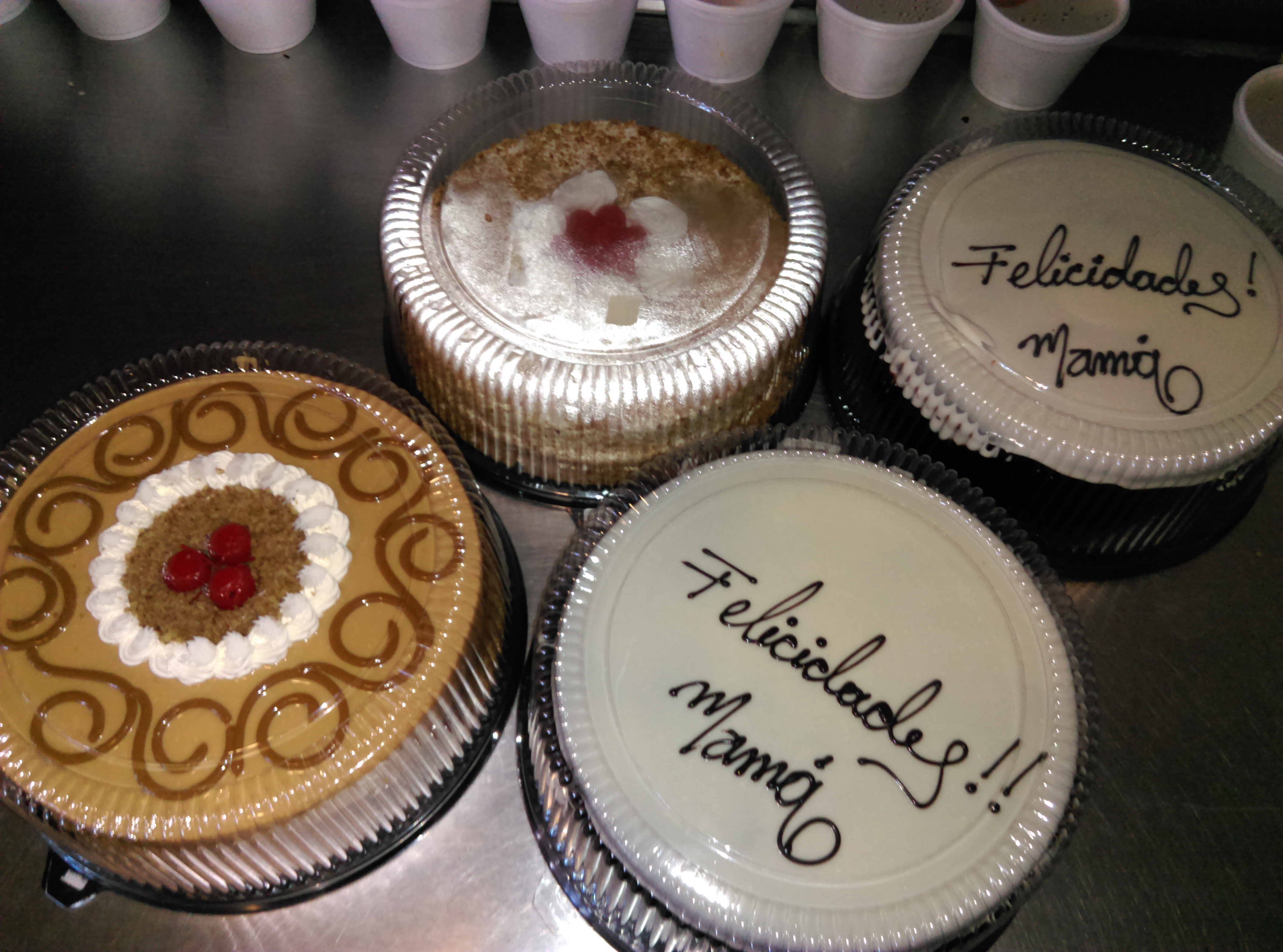 Pollo Feliz Nuevo Ideal image 10