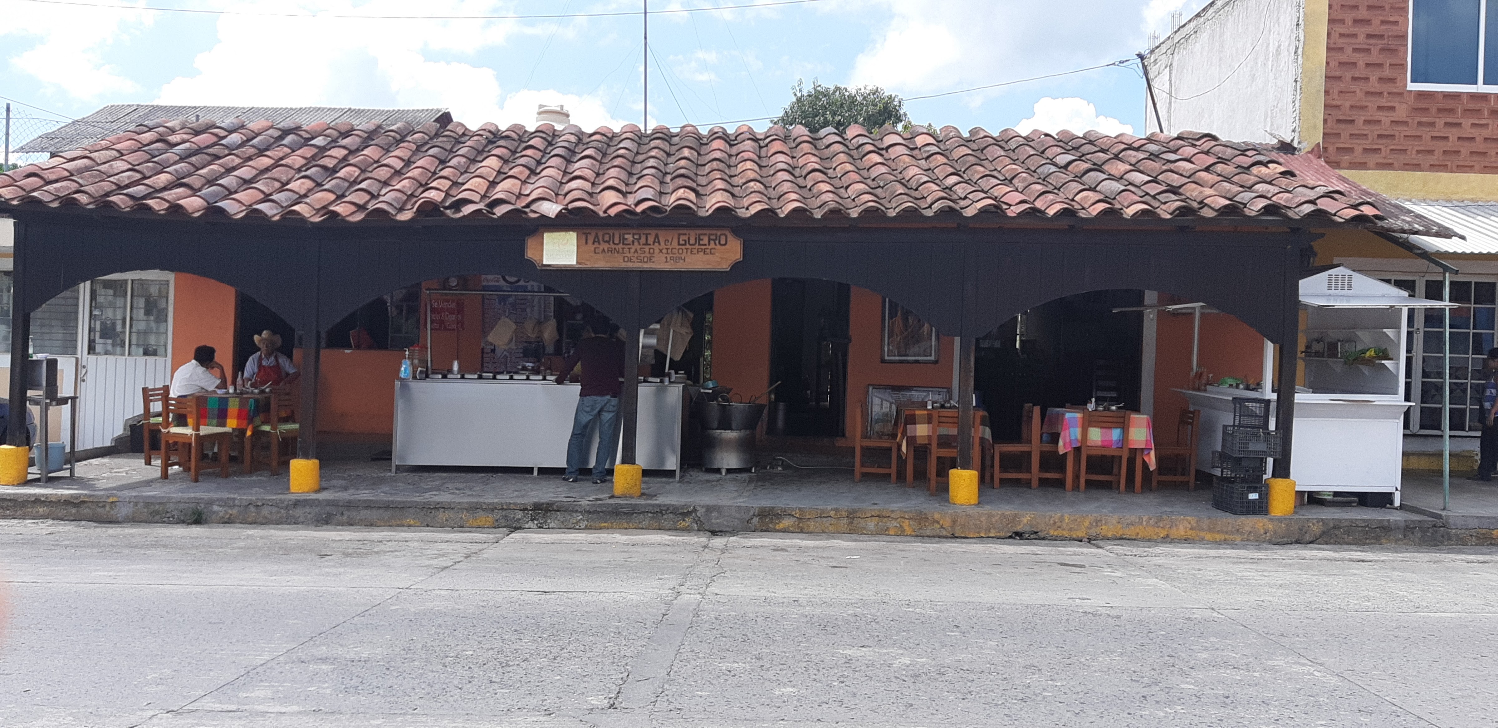 Carnitas El Güero image 4