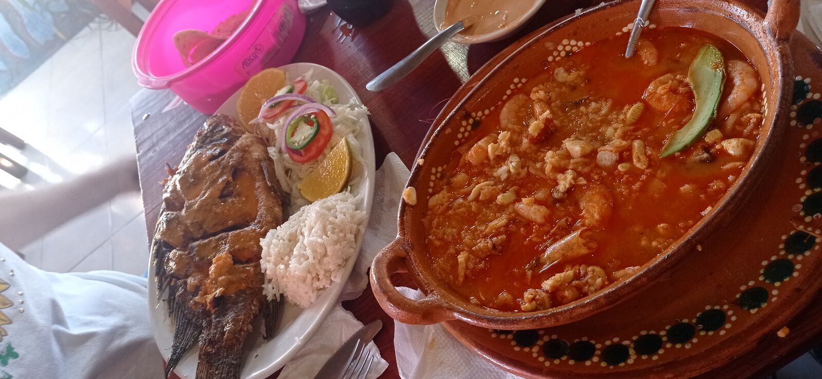 EL PESCADOR image 9