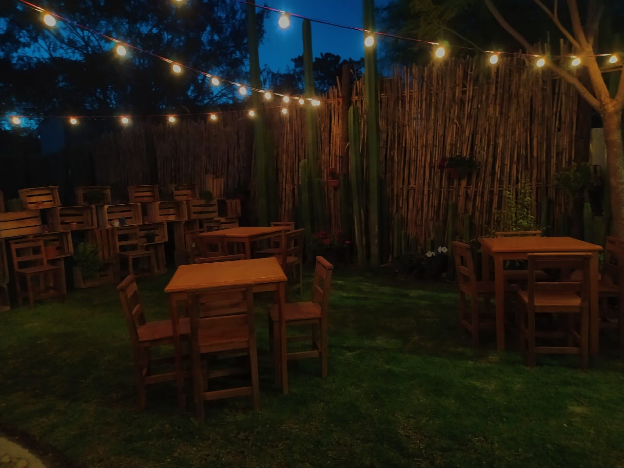 TAKETO'S PIZZA image 6