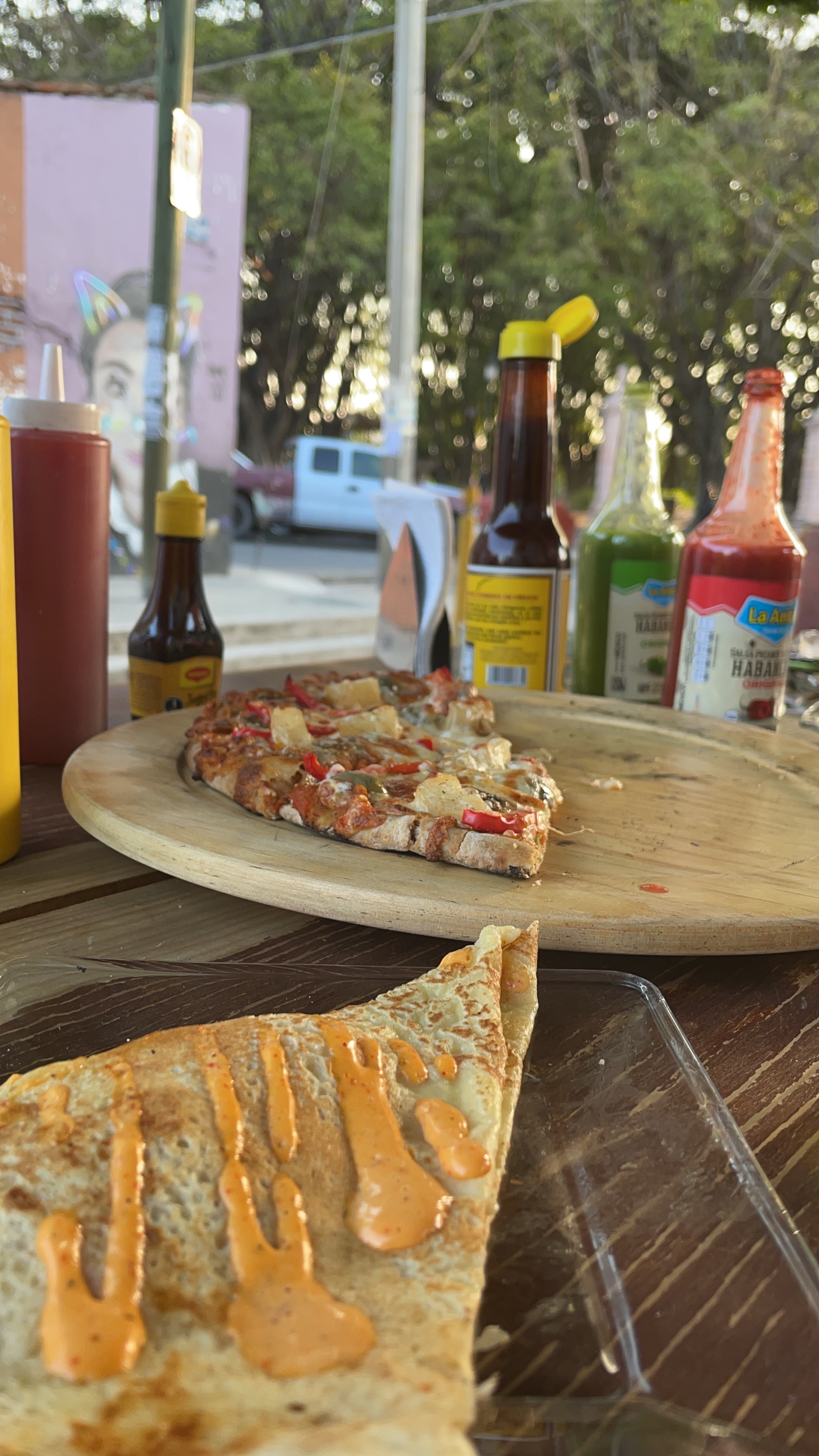 Crepas y Pizza Lalaxtli image 8