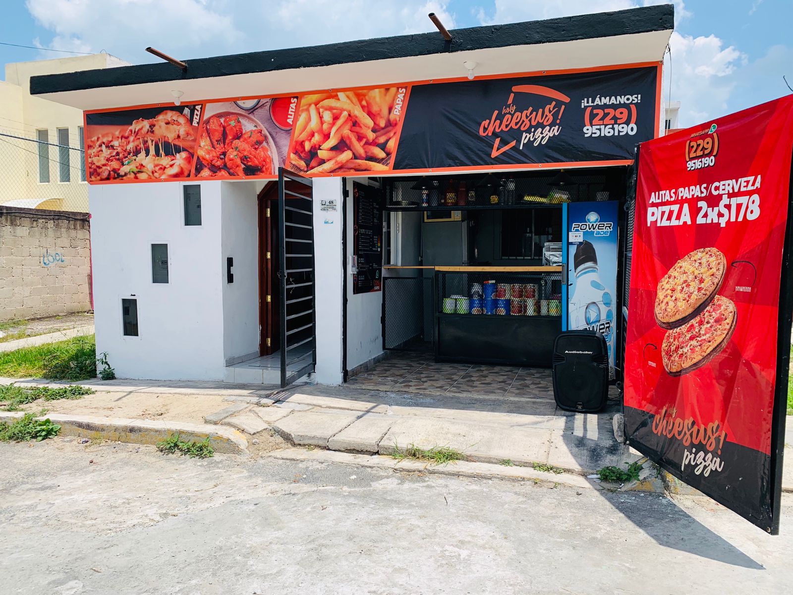 Holy Cheesus Pizza Miradores Del Mar image 3