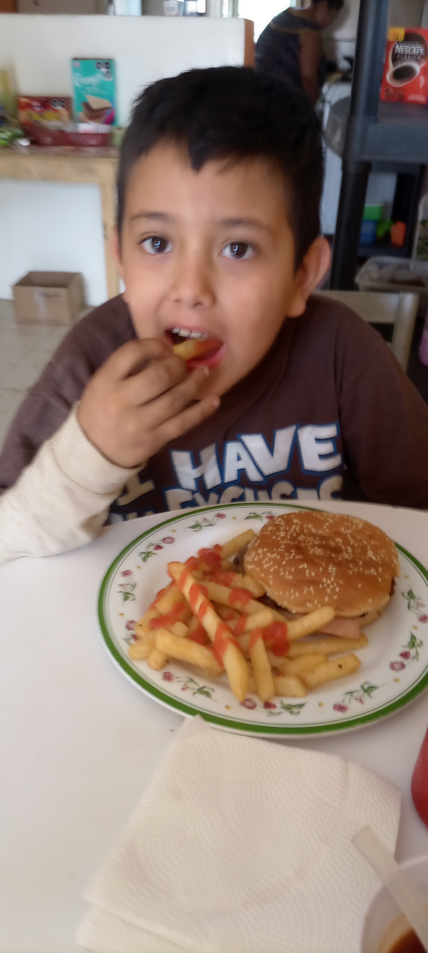 Loncheria Sara Castillo image 8