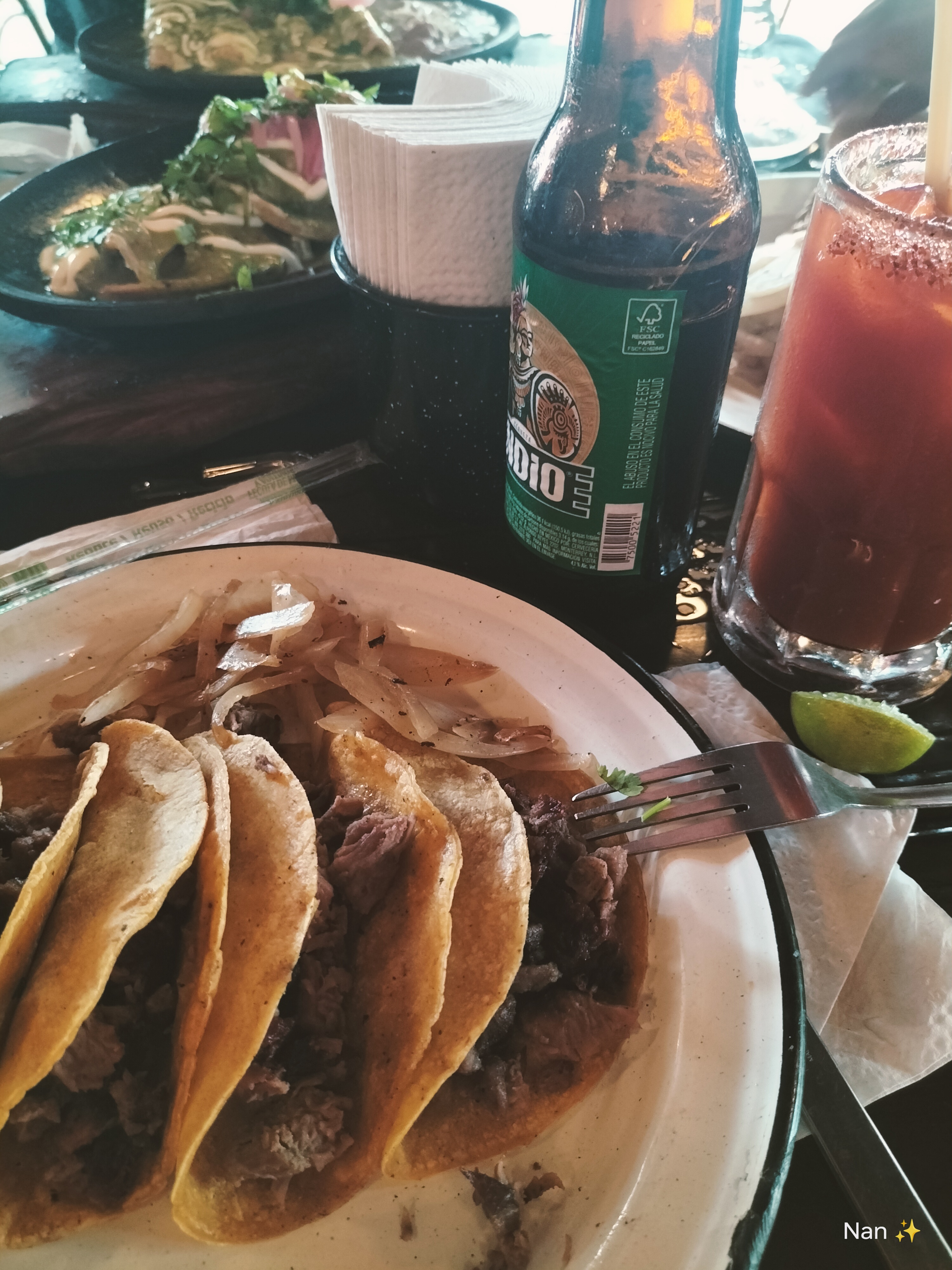 Los Compadres image 5