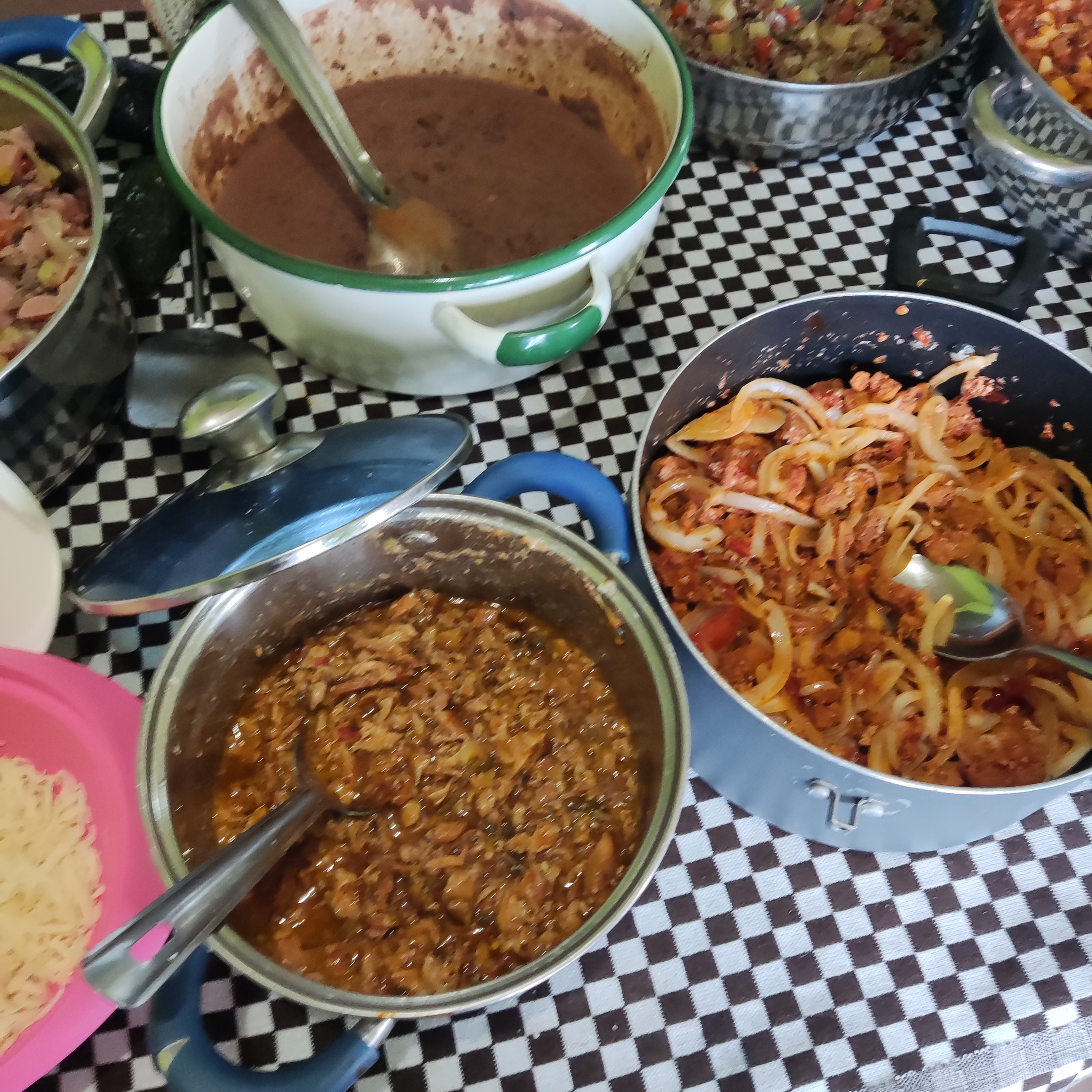 Gorditas "Las mentadas de doña Mague." image 8