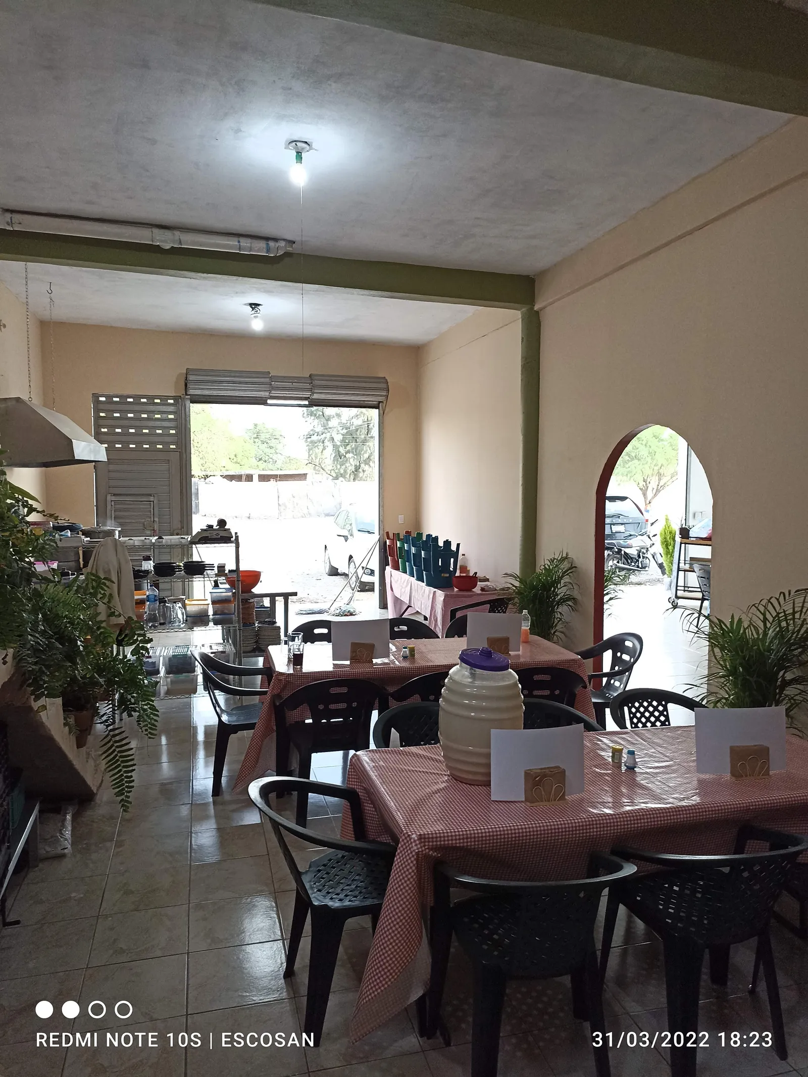 Los Compadres birria y ahumados image 1