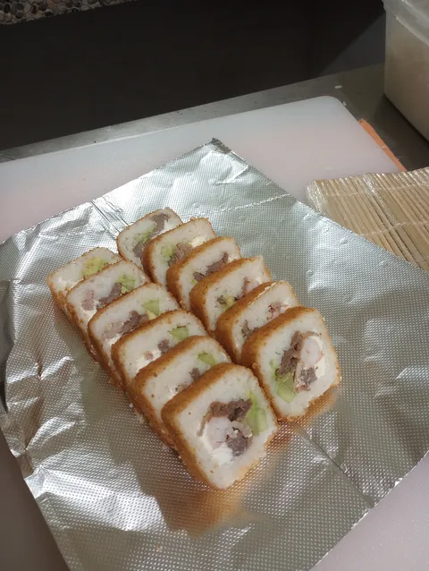Las lomas food sushi image 1