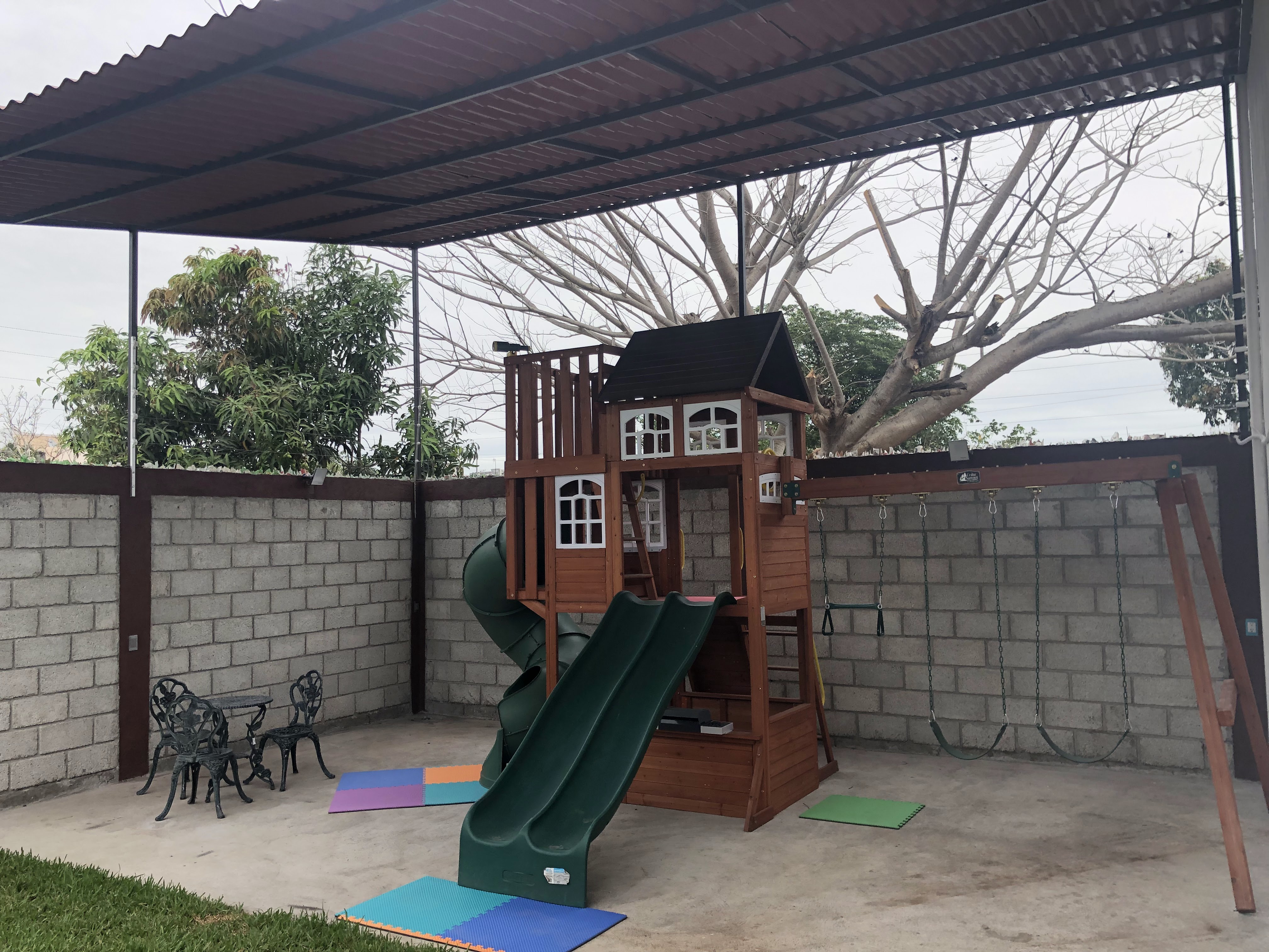 Deja Vu lounge Bar Coffee image 7