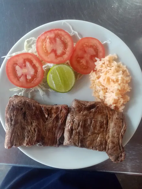 Restaurante la Pimienta (las costillas de Leona vicario) image 2