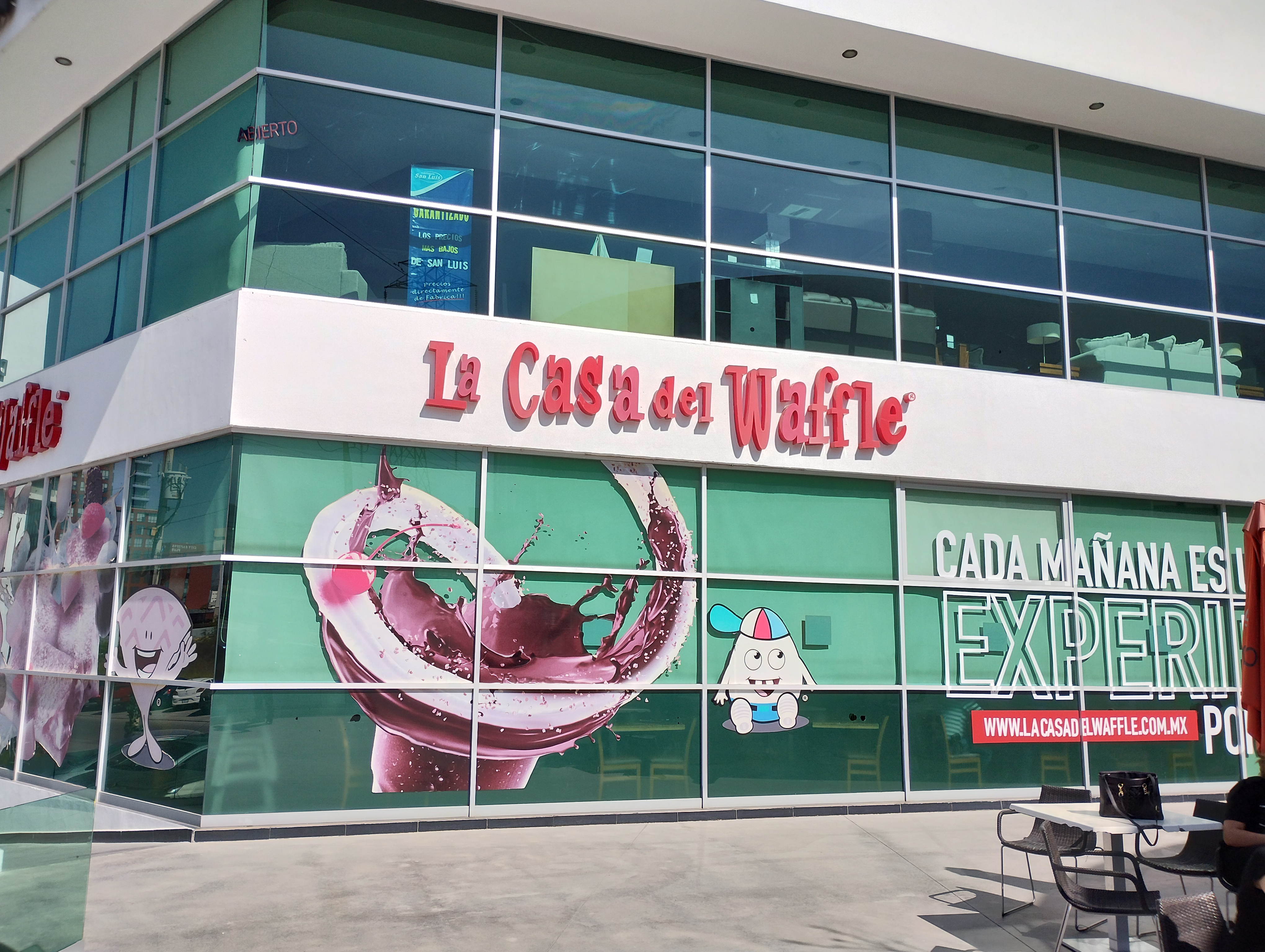 Casa del Waffle San Luis Potosí image 8