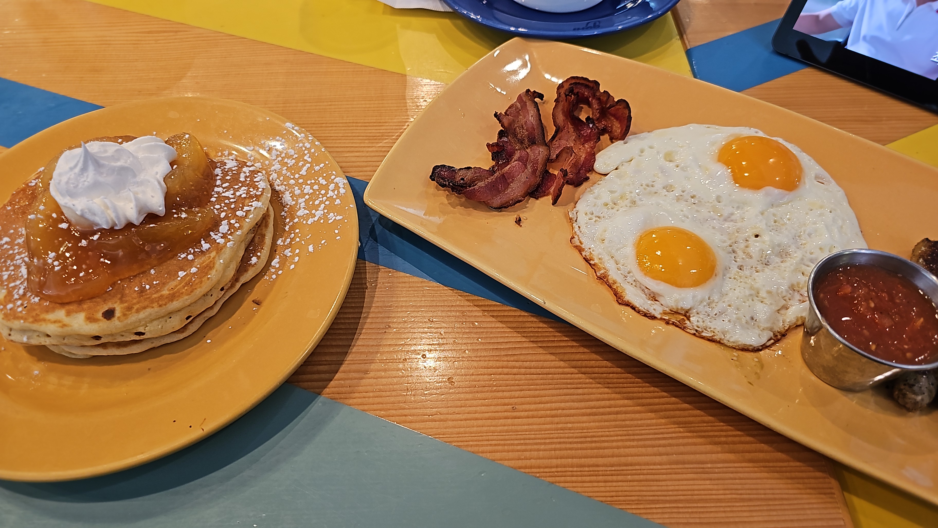 Casa del Waffle San Luis Potosí image 9