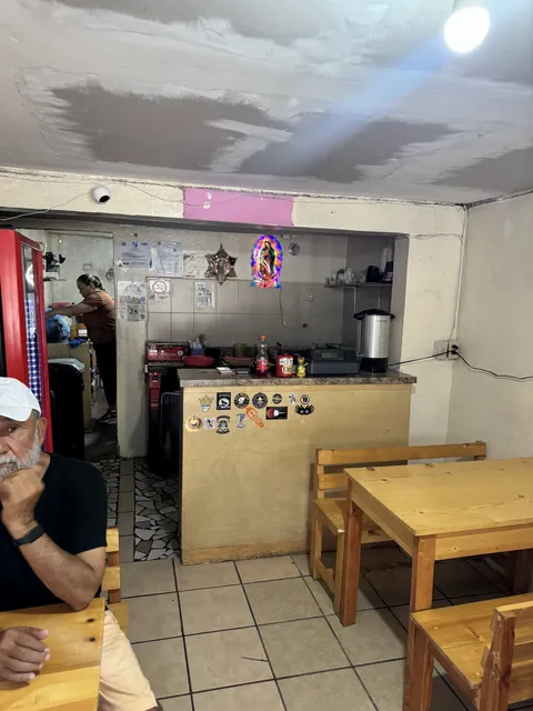 Taqueria el paraiso image 8