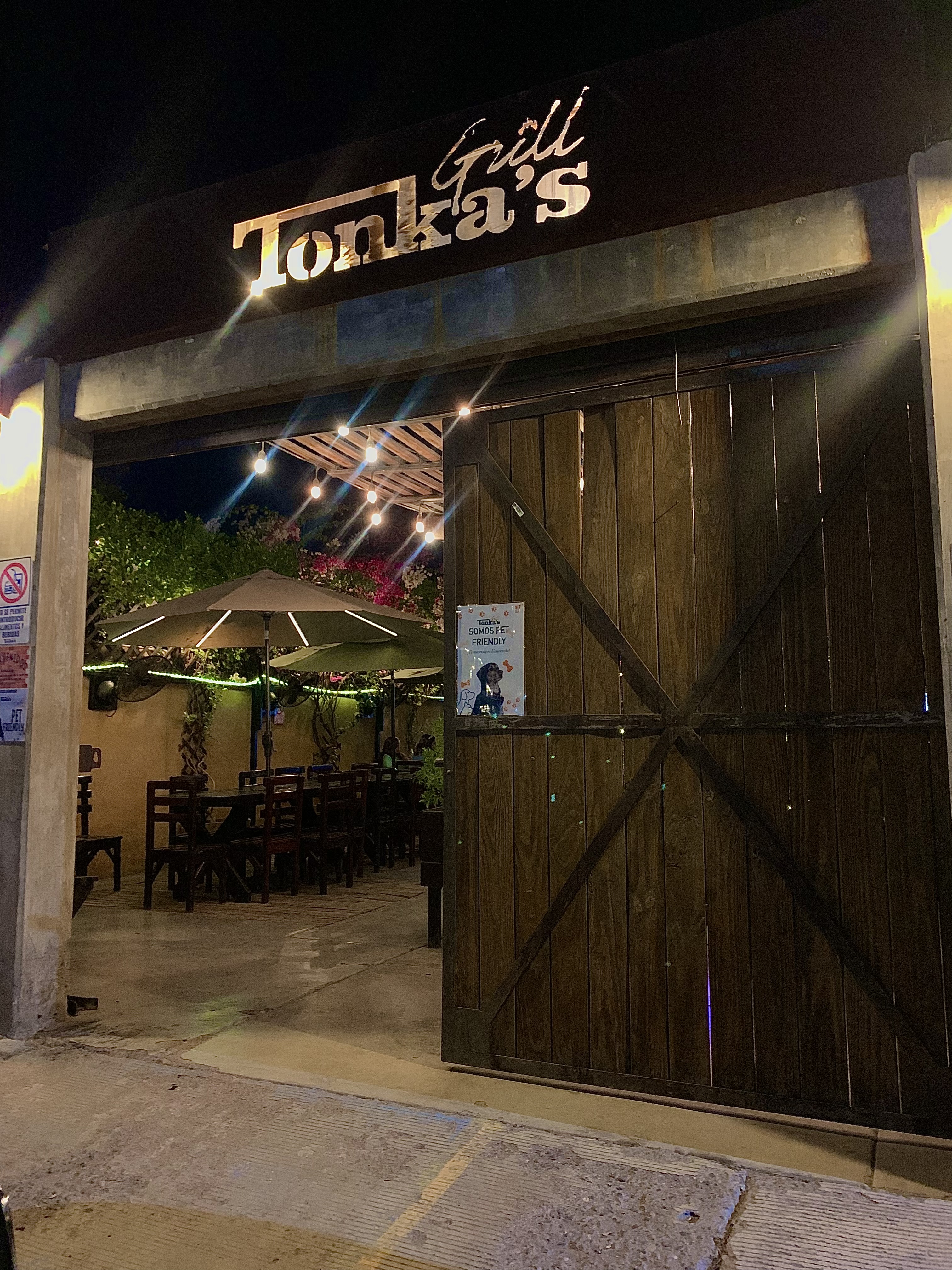 Tonka´s Grill image 5