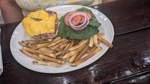 Tonka´s Grill image 7